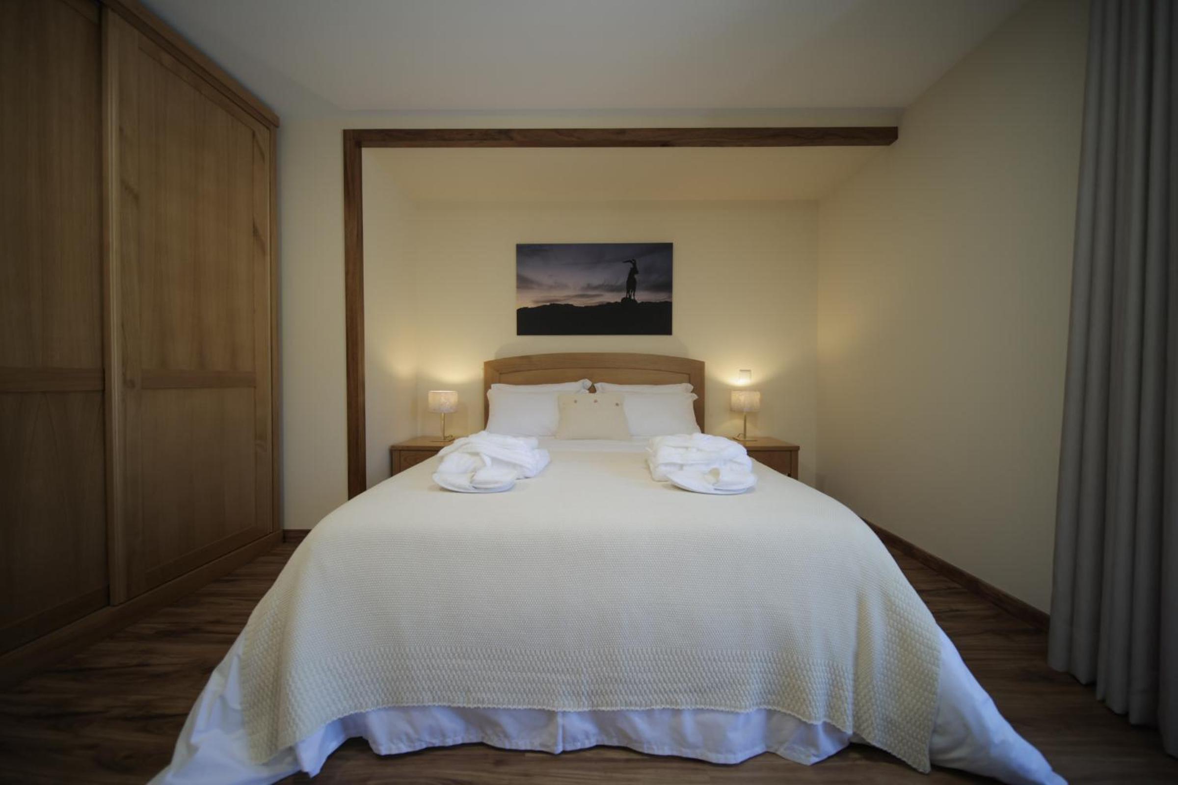 Deluxe Room - Photo 1