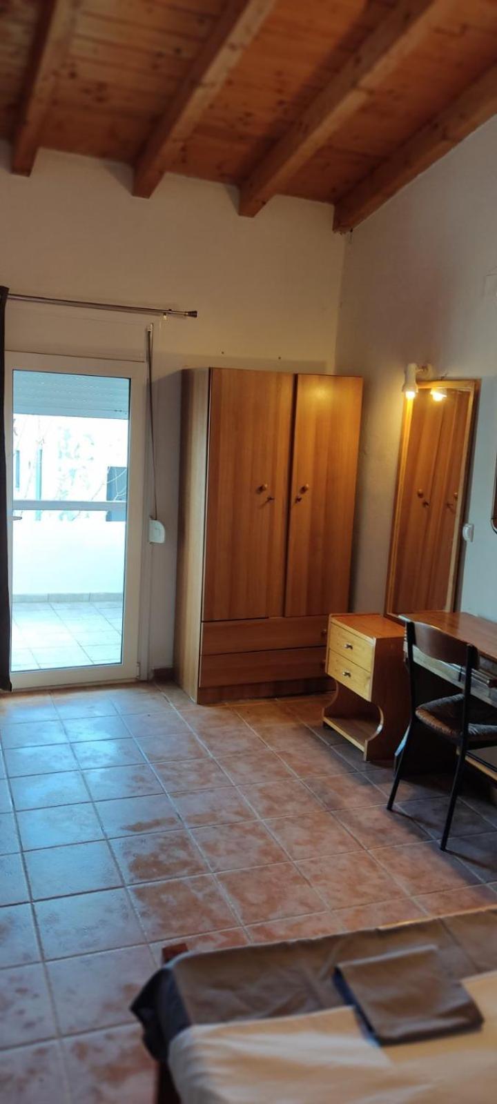 Petite Economy Studio on 2 floors Nr 4