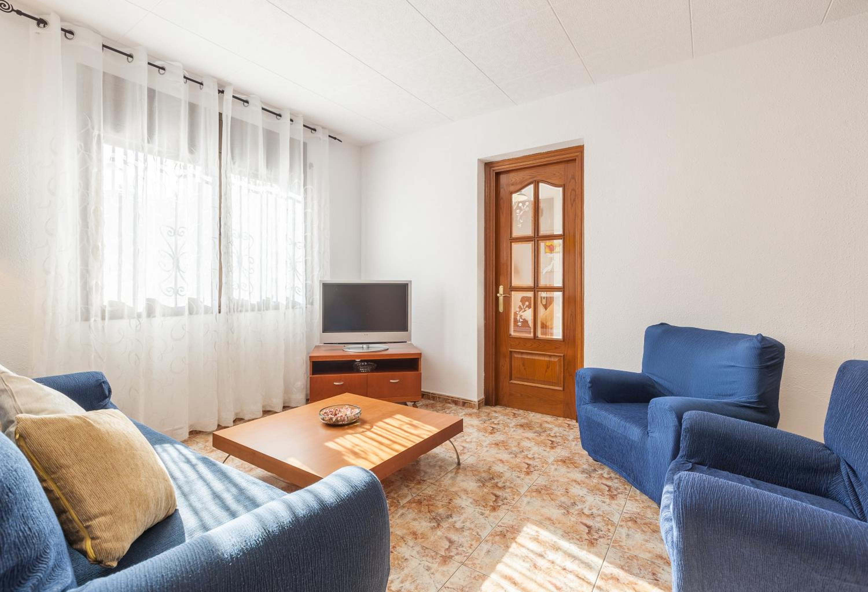Casa de cuatro habitaciones
