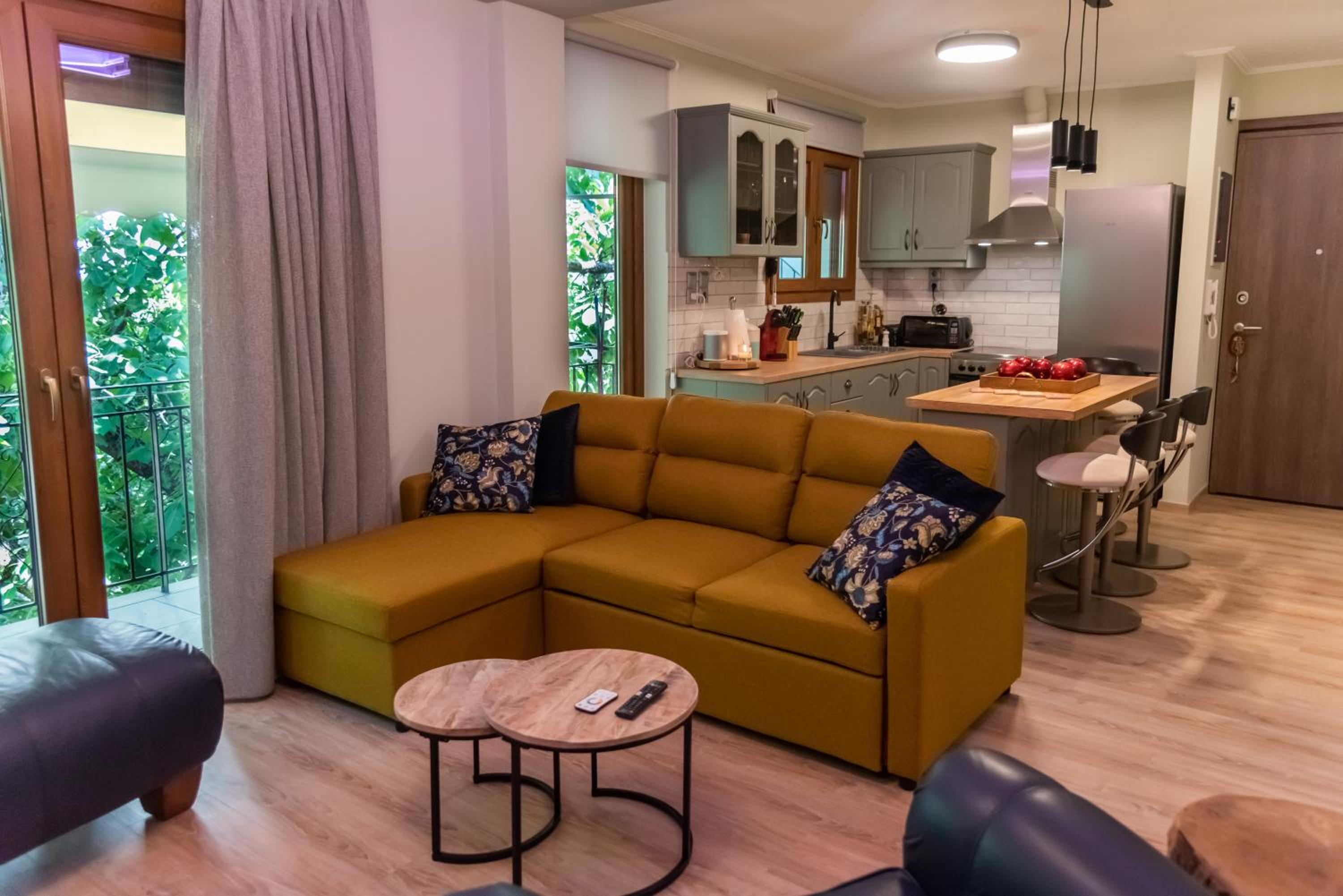 One-Bedroom Apartment