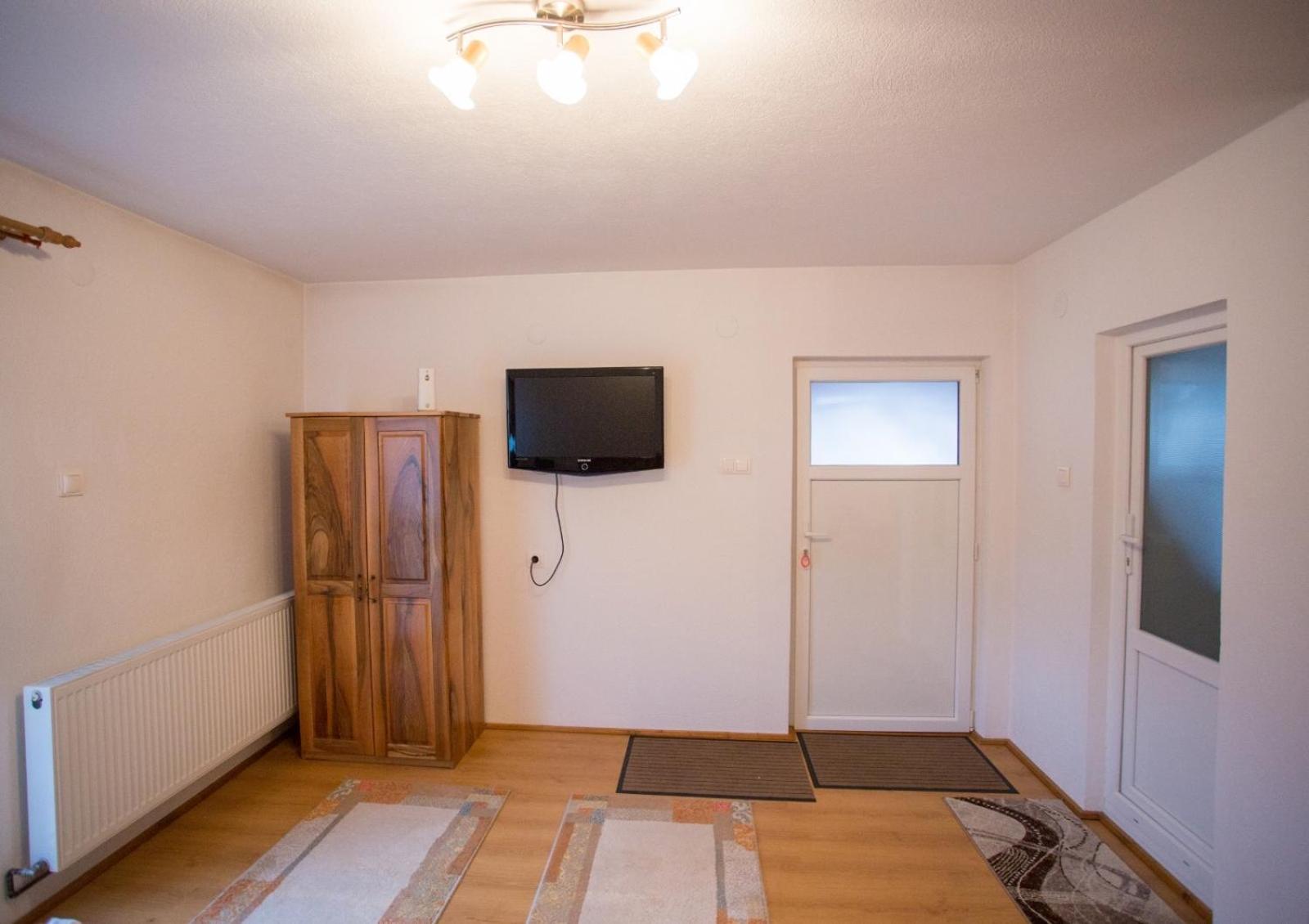 Studio with Terrace photo 1