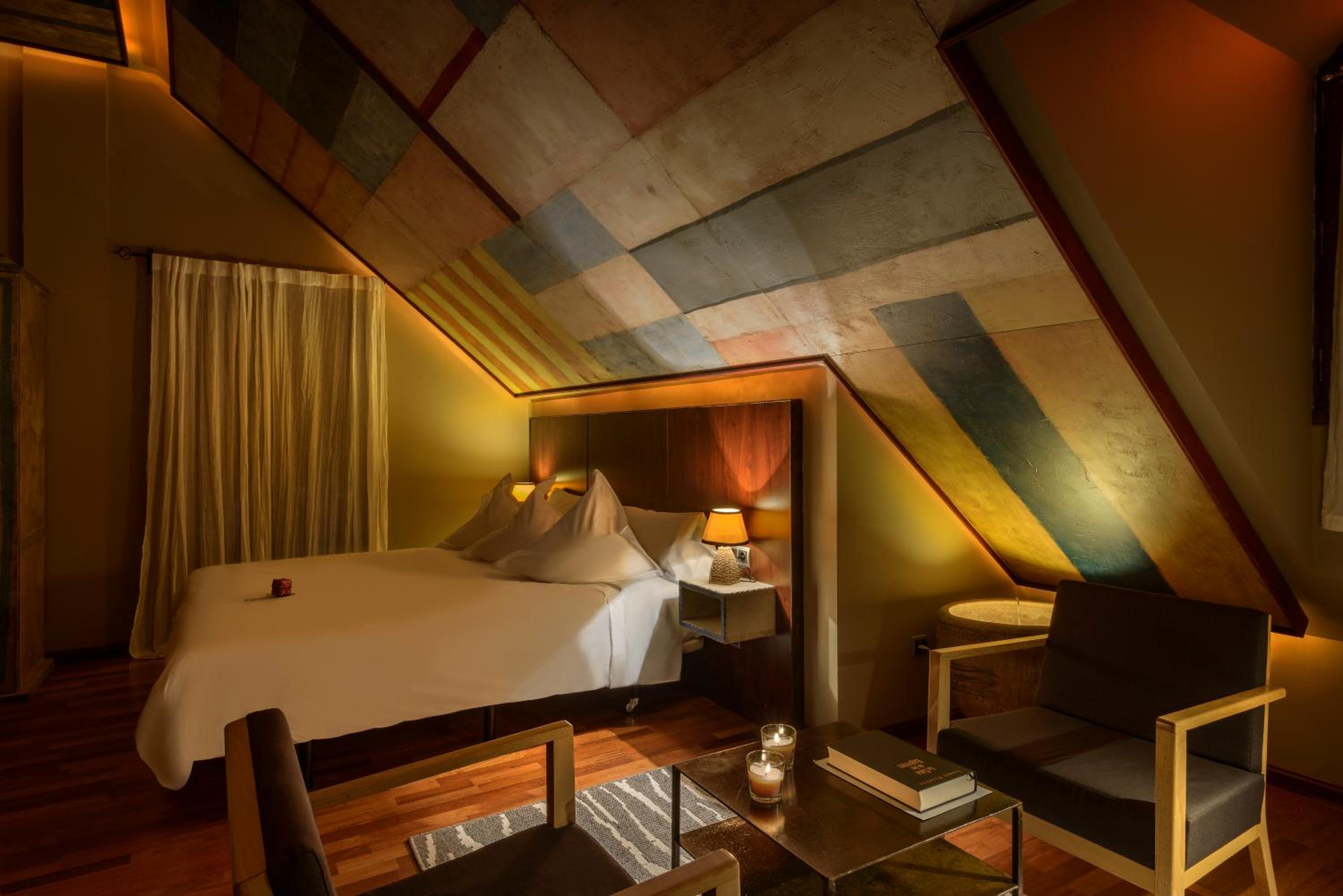 Superior Double or Twin Room with Mountain View photo 2