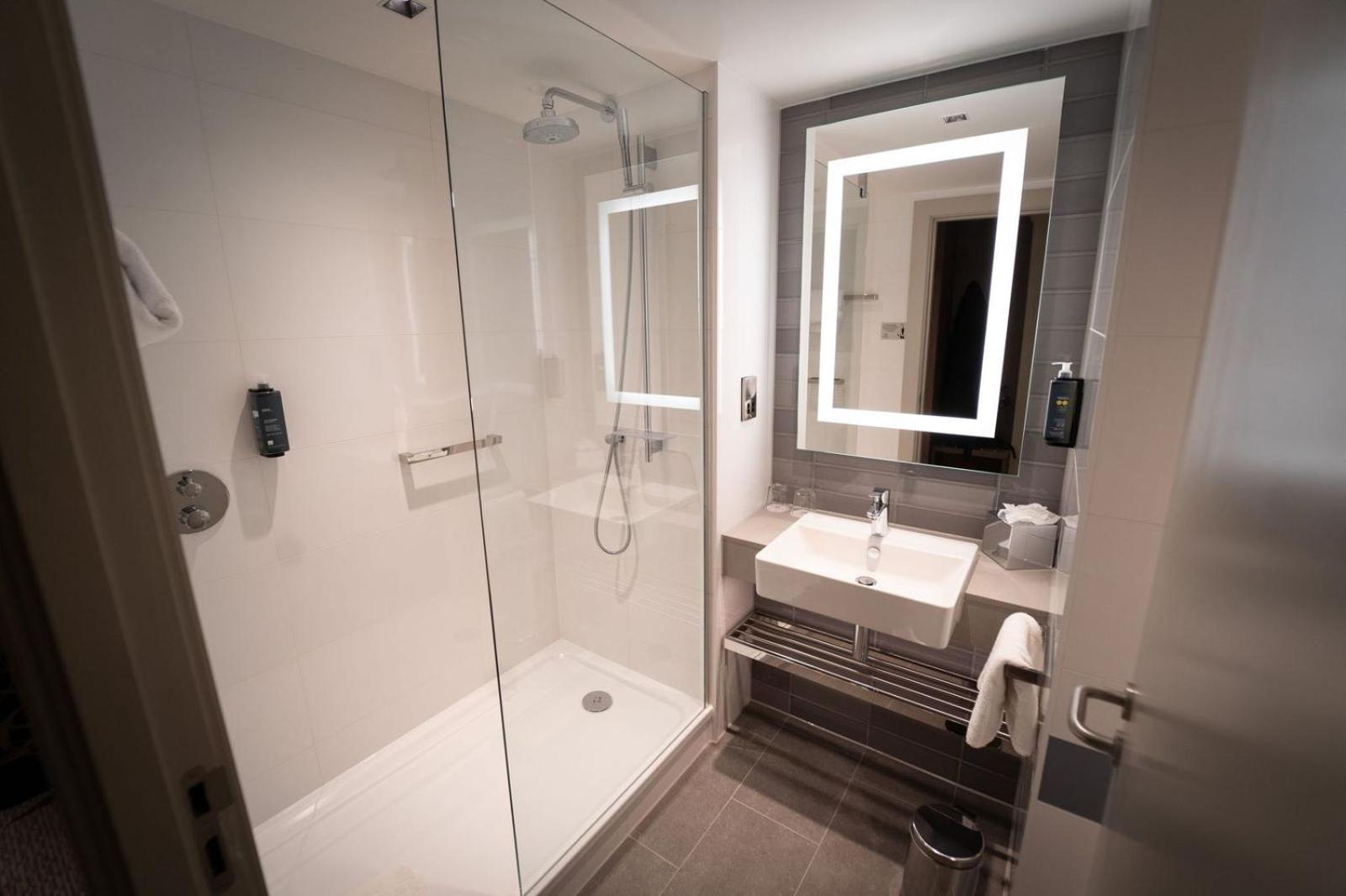 Deluxe Double Room - Photo 4