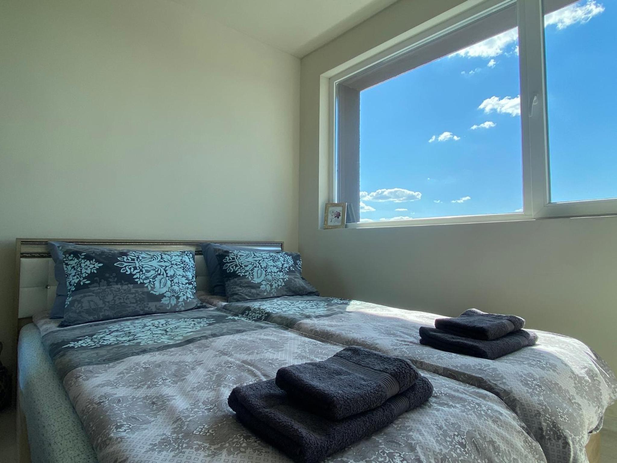One-Bedroom Apartment - Photo 9