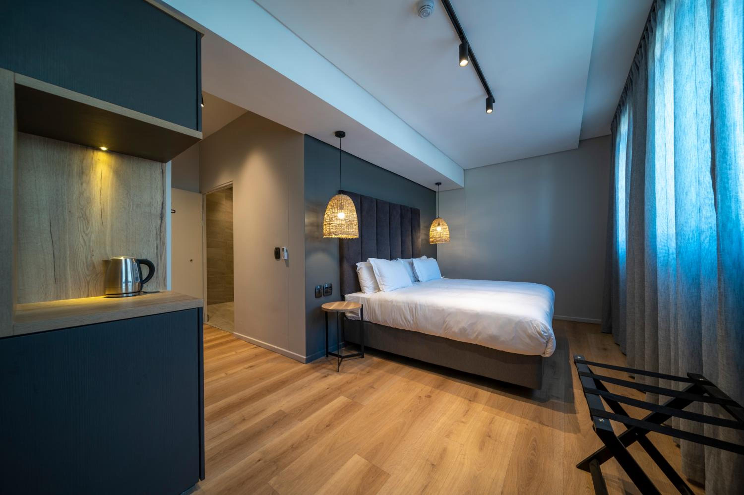 Luxury Accessibility Room - Photo 1