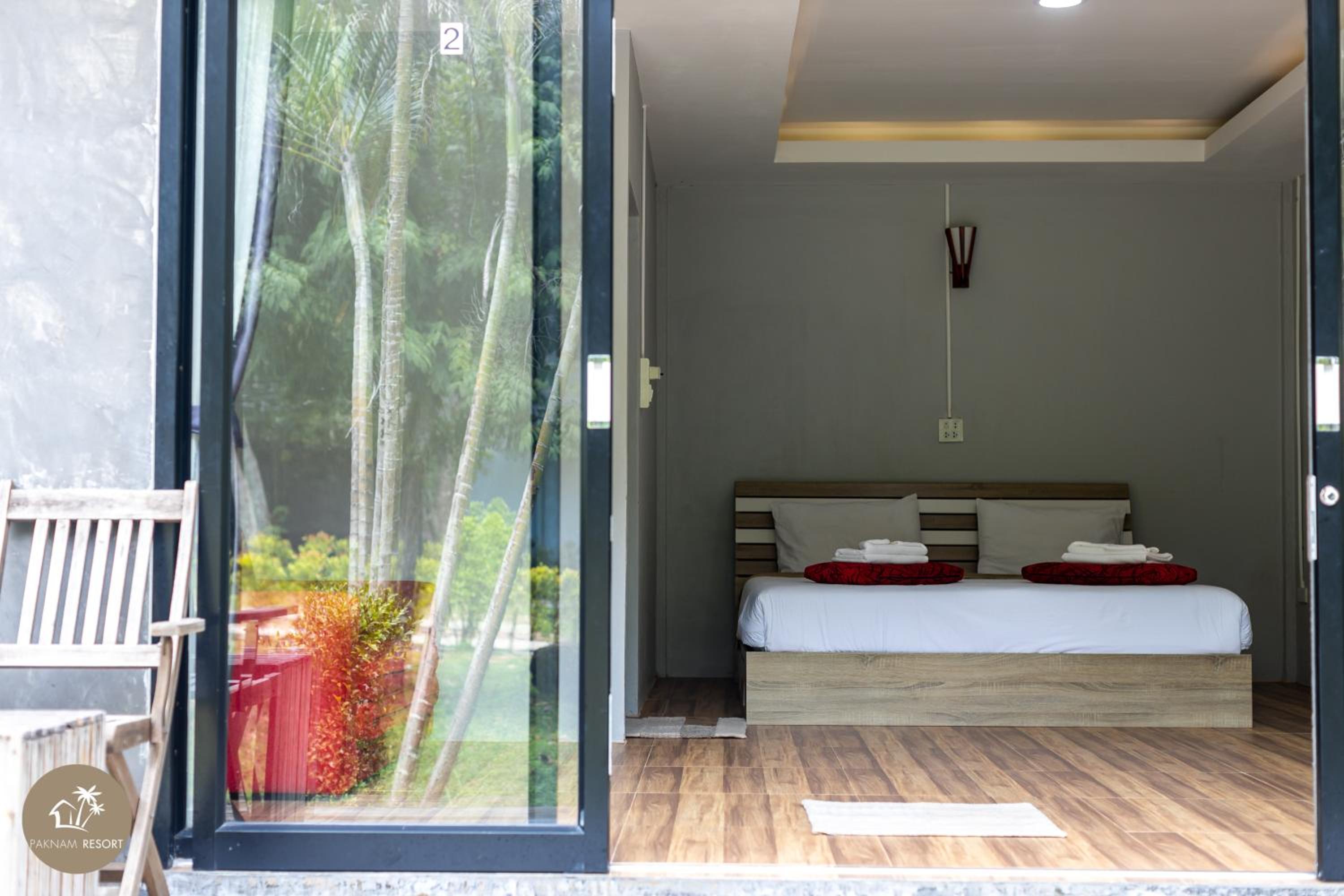King Room with Garden View