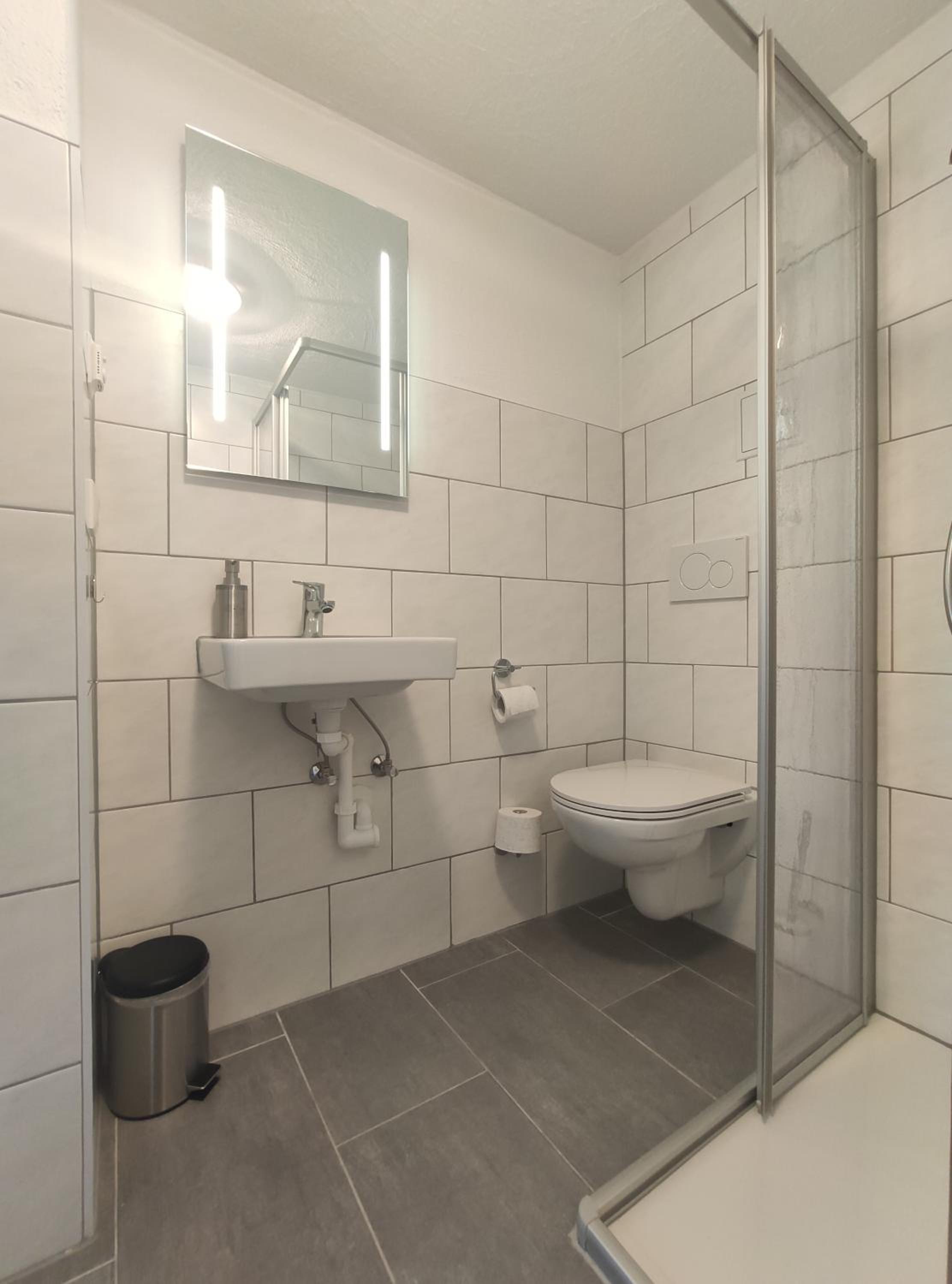 Double Room - Photo 6