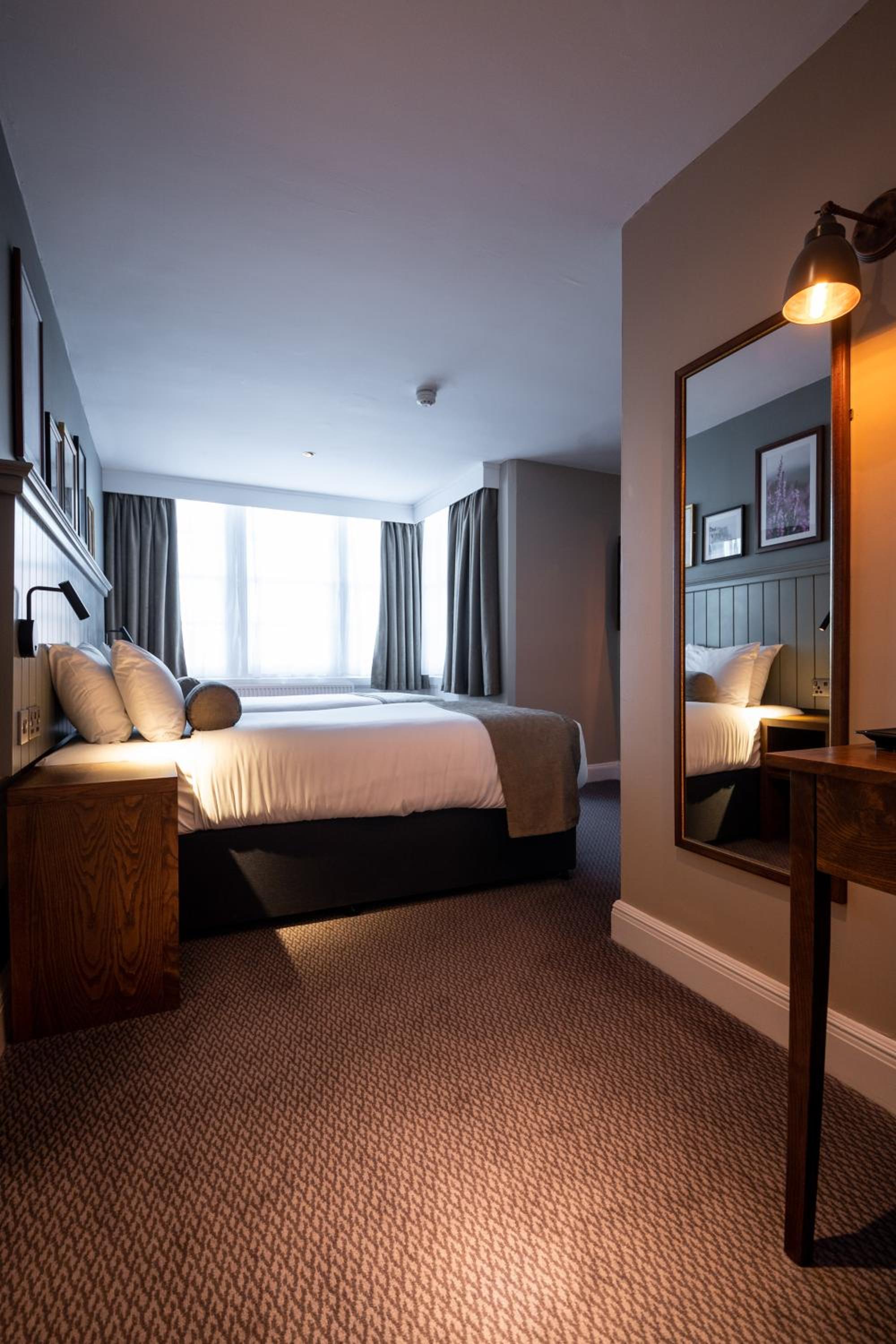 Double Room with Sea View - Photo 4