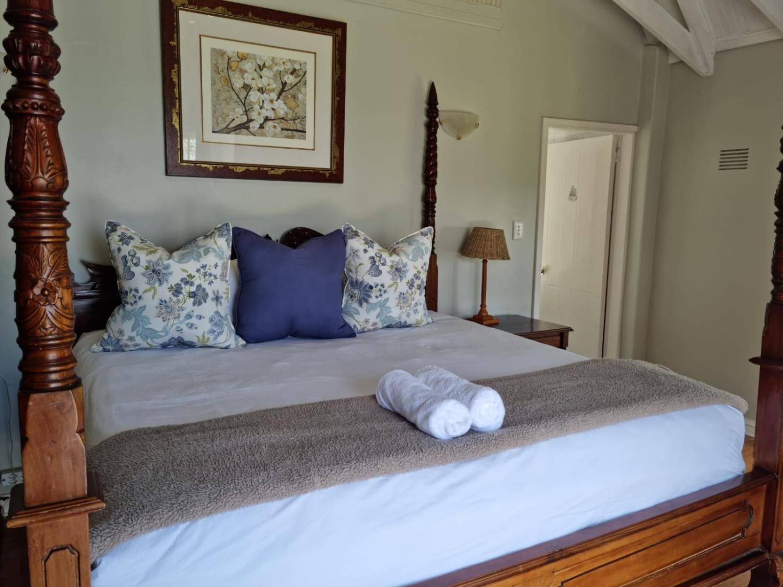 King Suite with Balcony photo 3