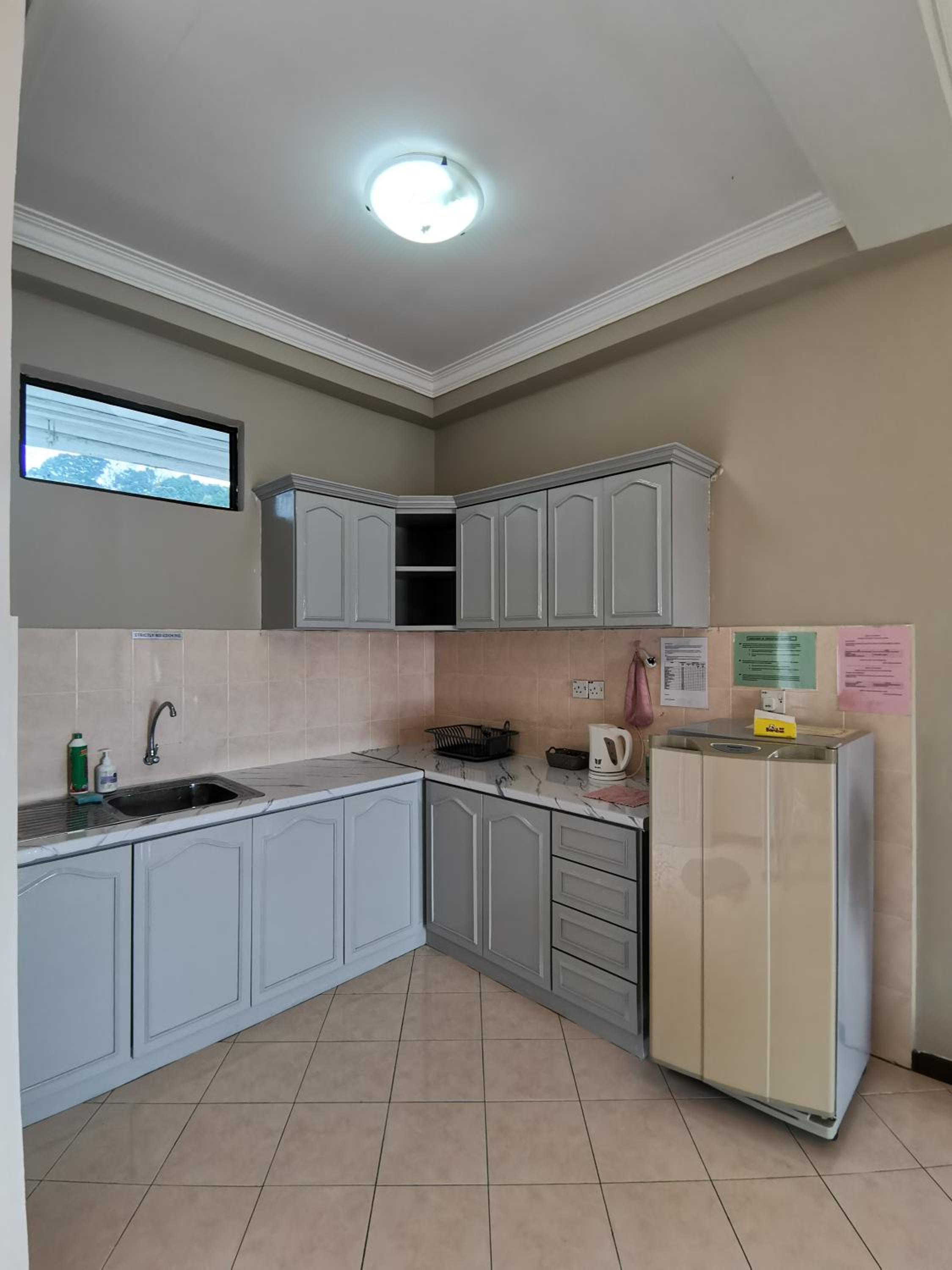 One-Bedroom Apartment - Photo 15