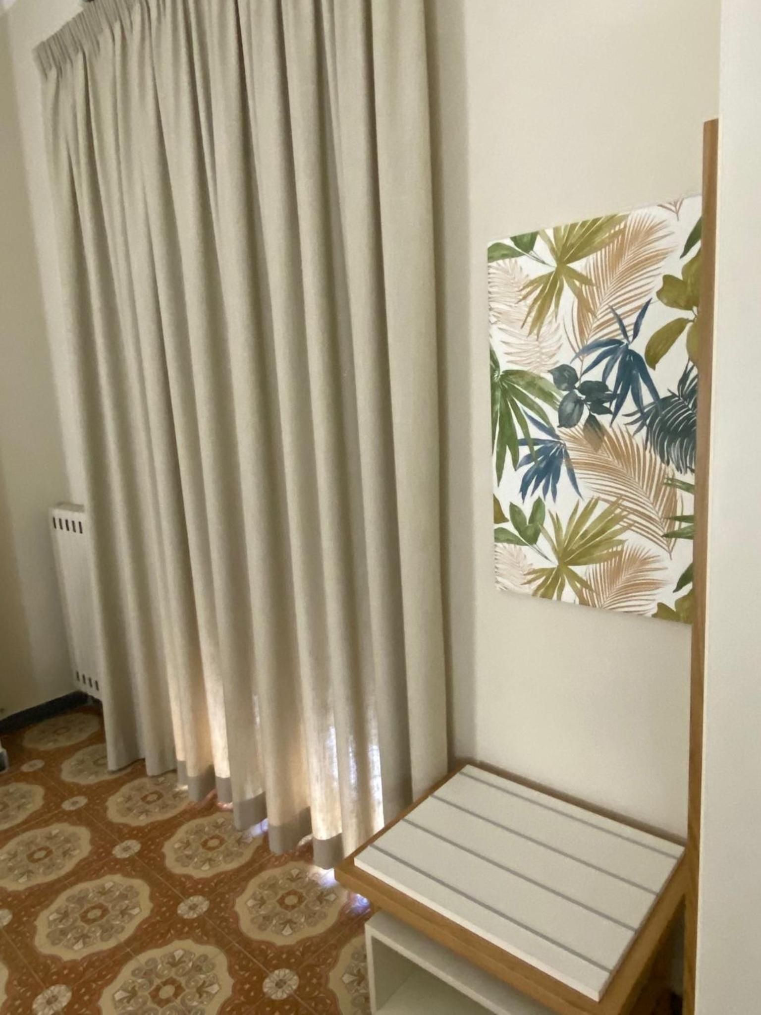Large Double Room - Photo 23
