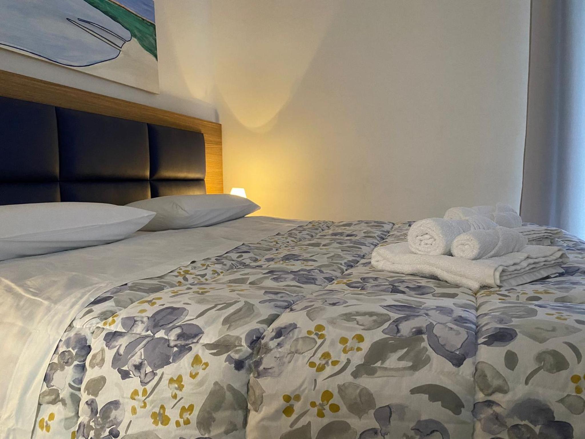 One-Bedroom House - Photo 15