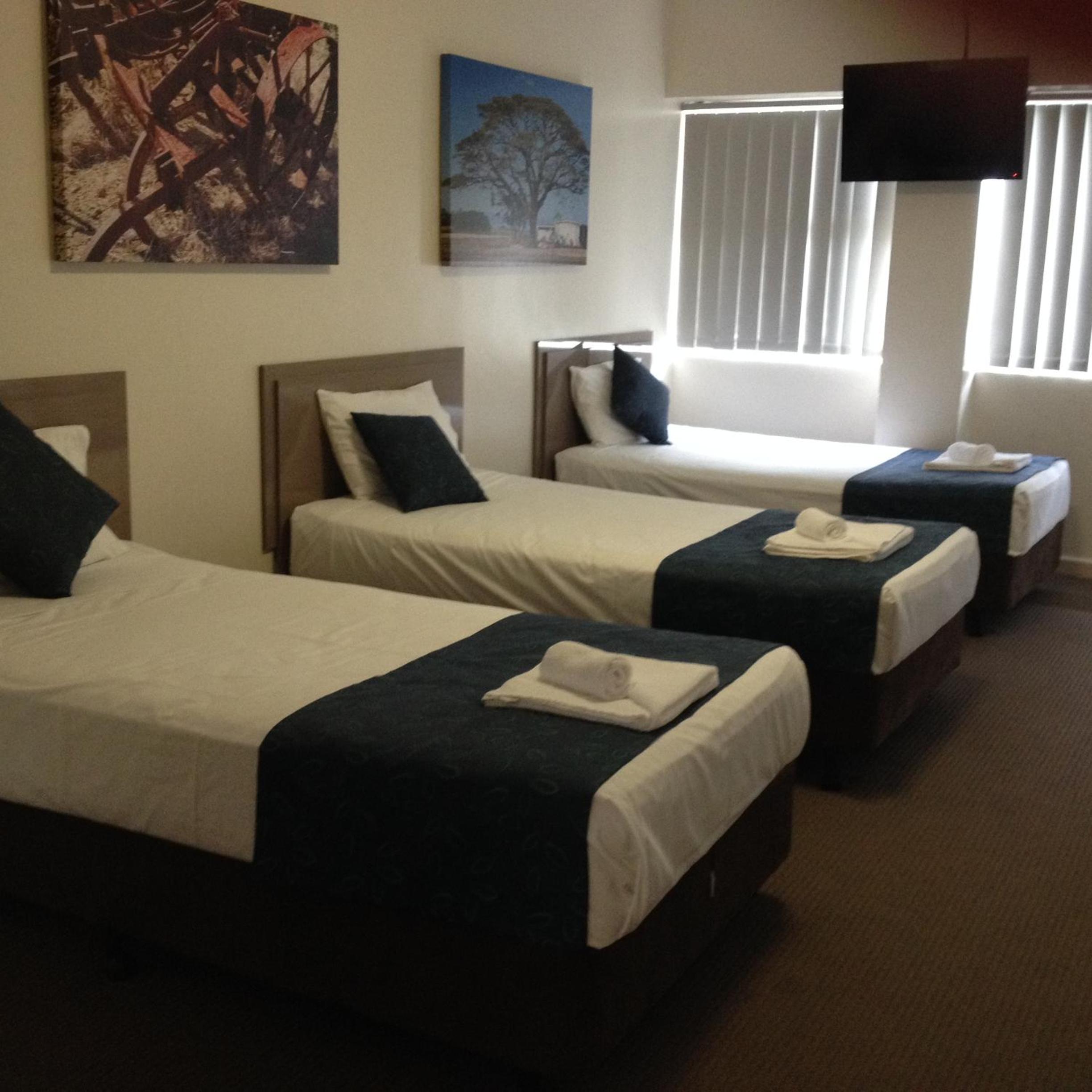 Family Suite (2 Adults + 3 Children) photo 2
