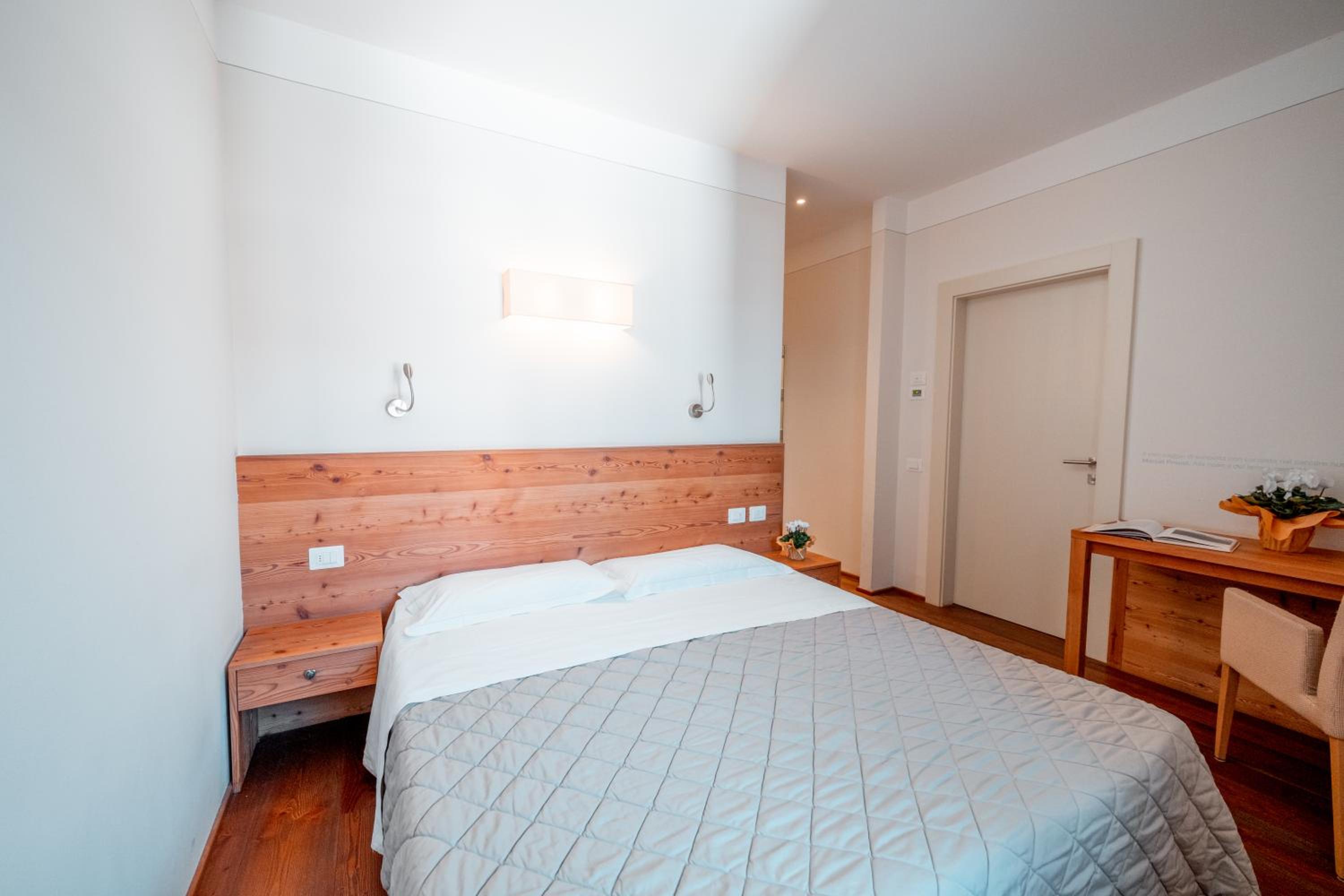 Double or Twin Room - Photo 1