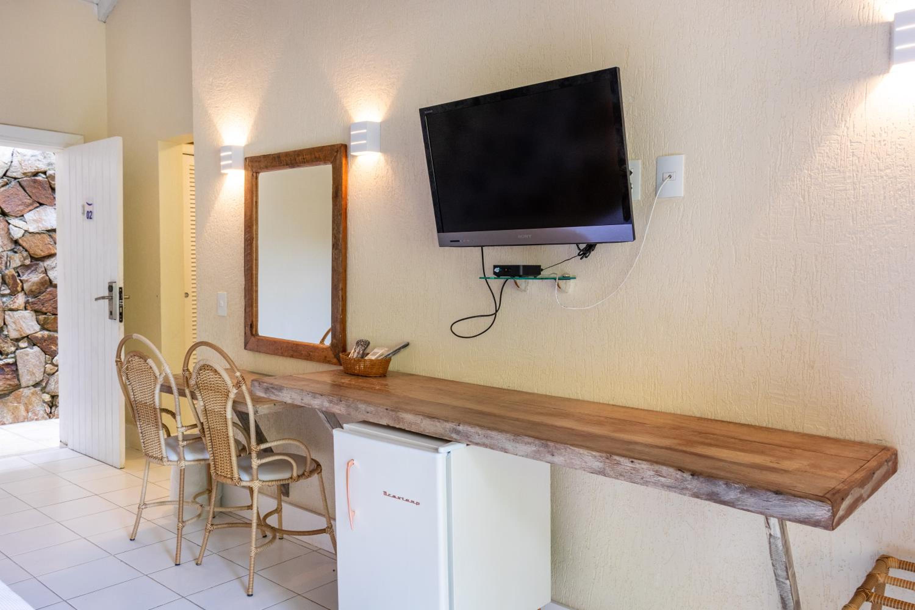 Deluxe Suite photo 2
