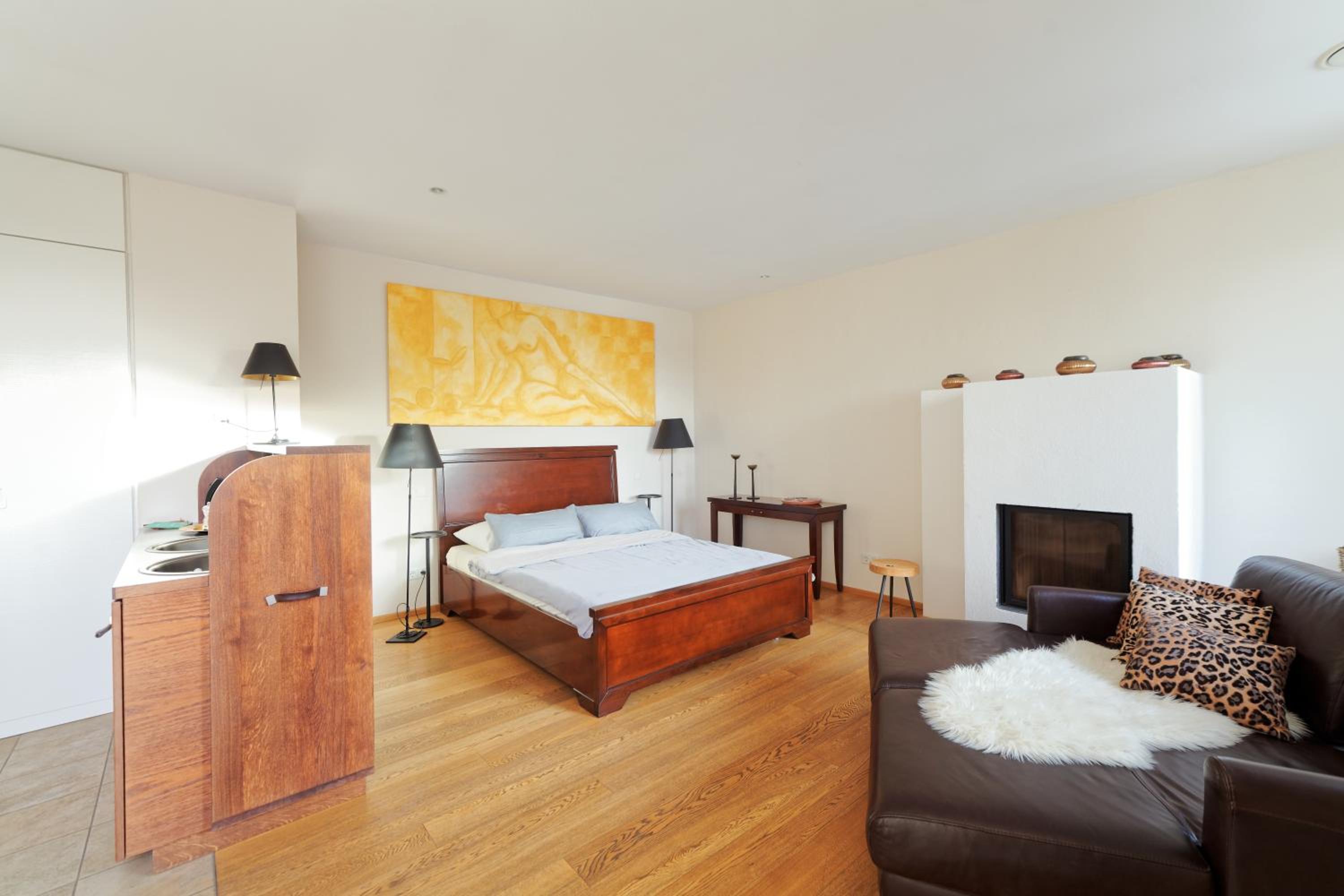 Apartment photo 1