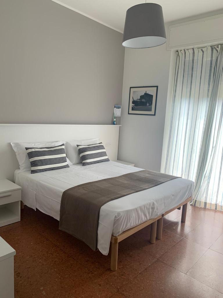Double Room with Private External Bathroom