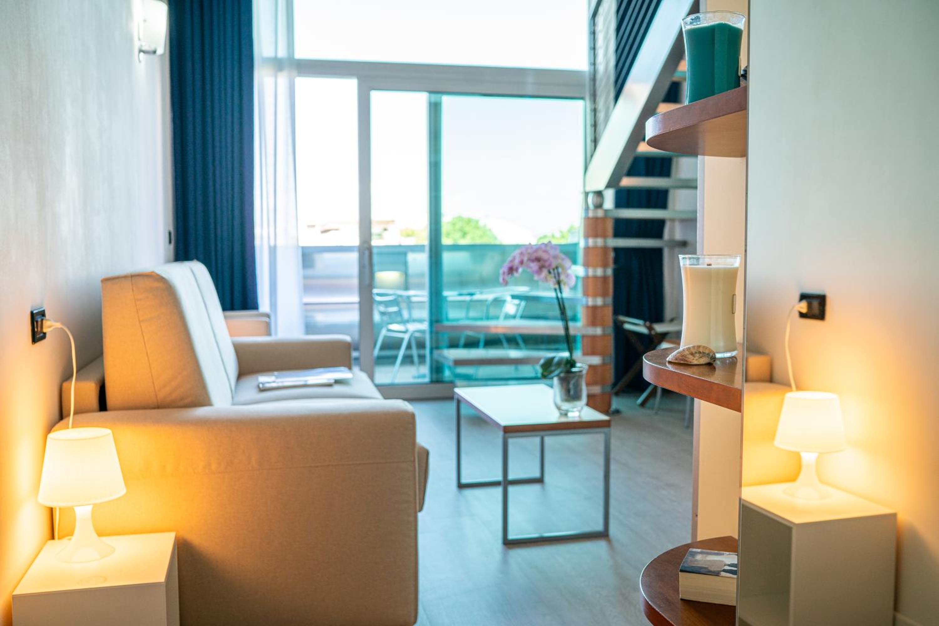 Suite (4 Adults) - Photo 12