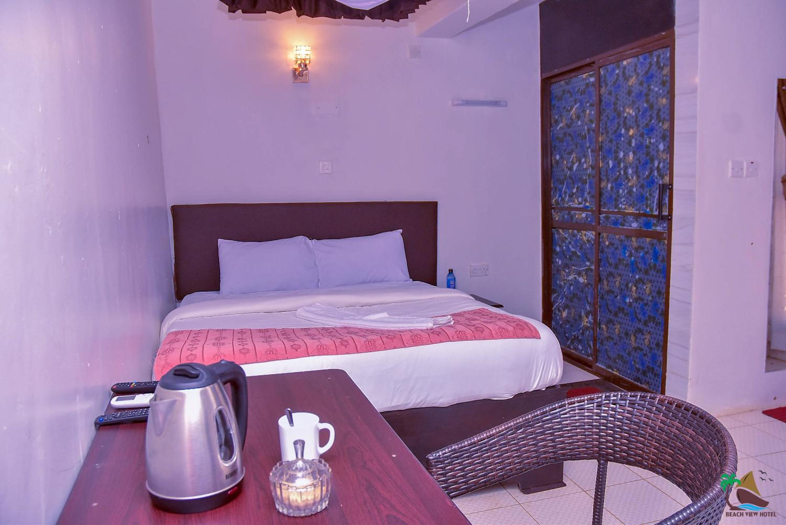 Deluxe King Room photo 1