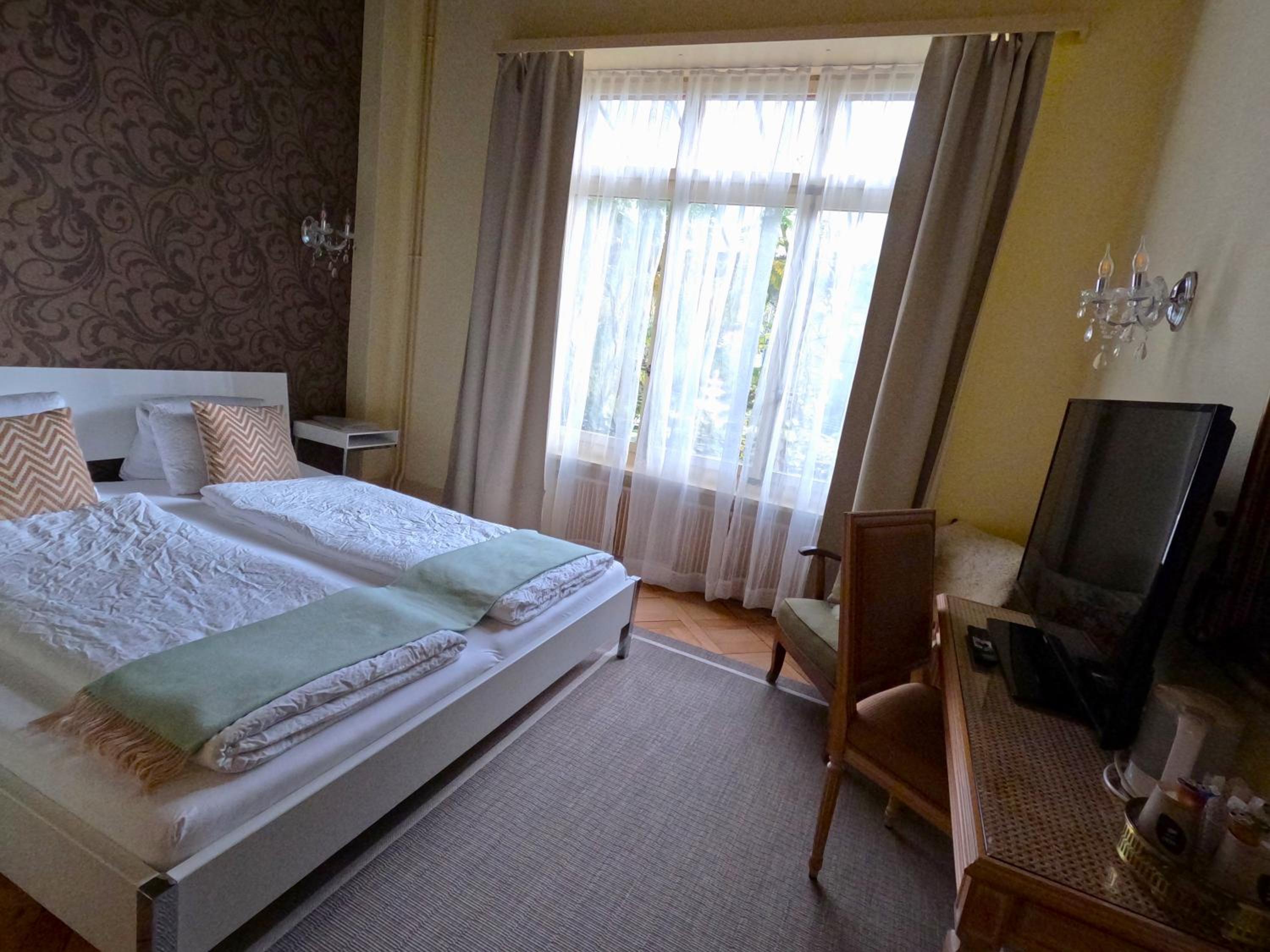 Double or Twin Room photo 1