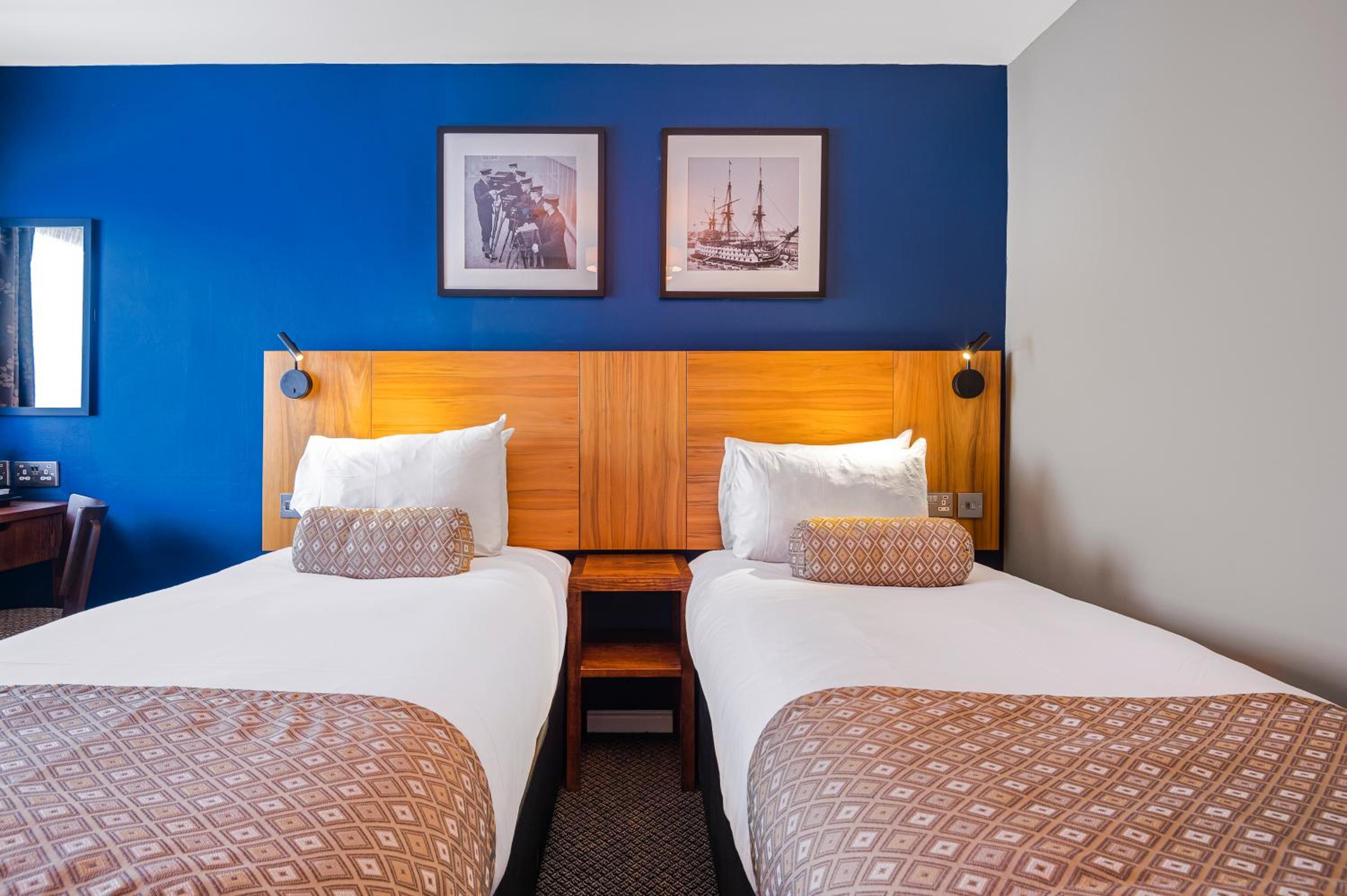 Double Or Twin Room photo 3