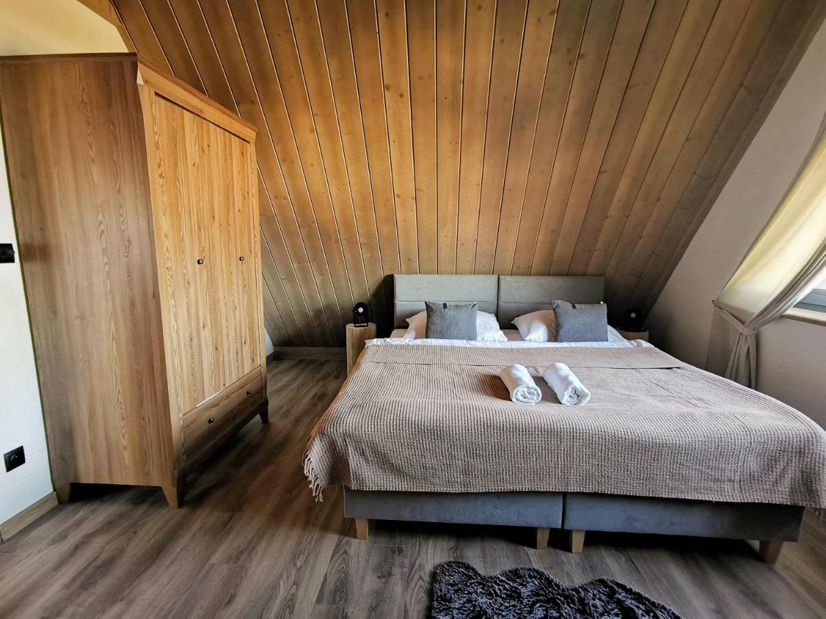 Studio Apartment photo 1