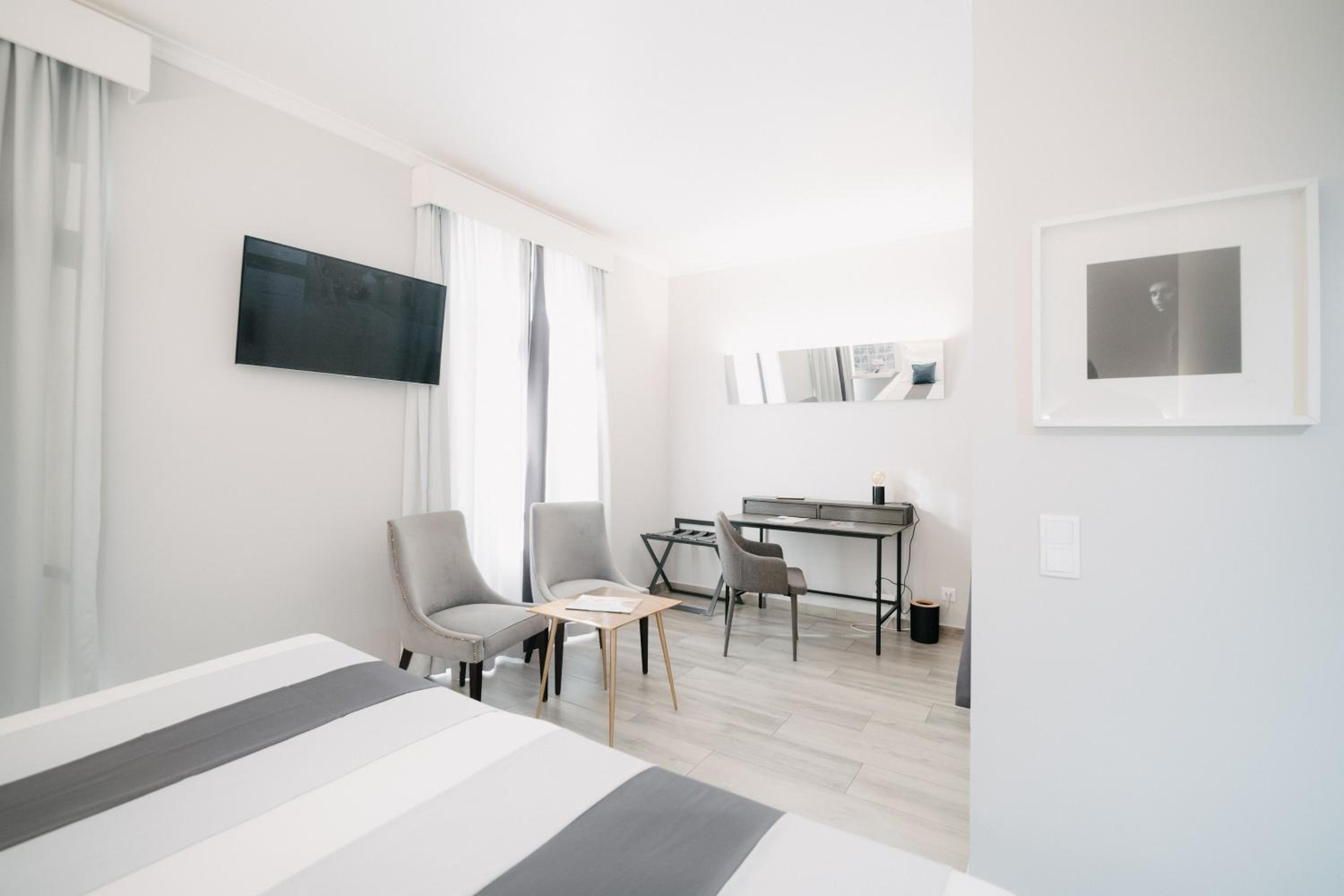 Junior Suite - Photo 10