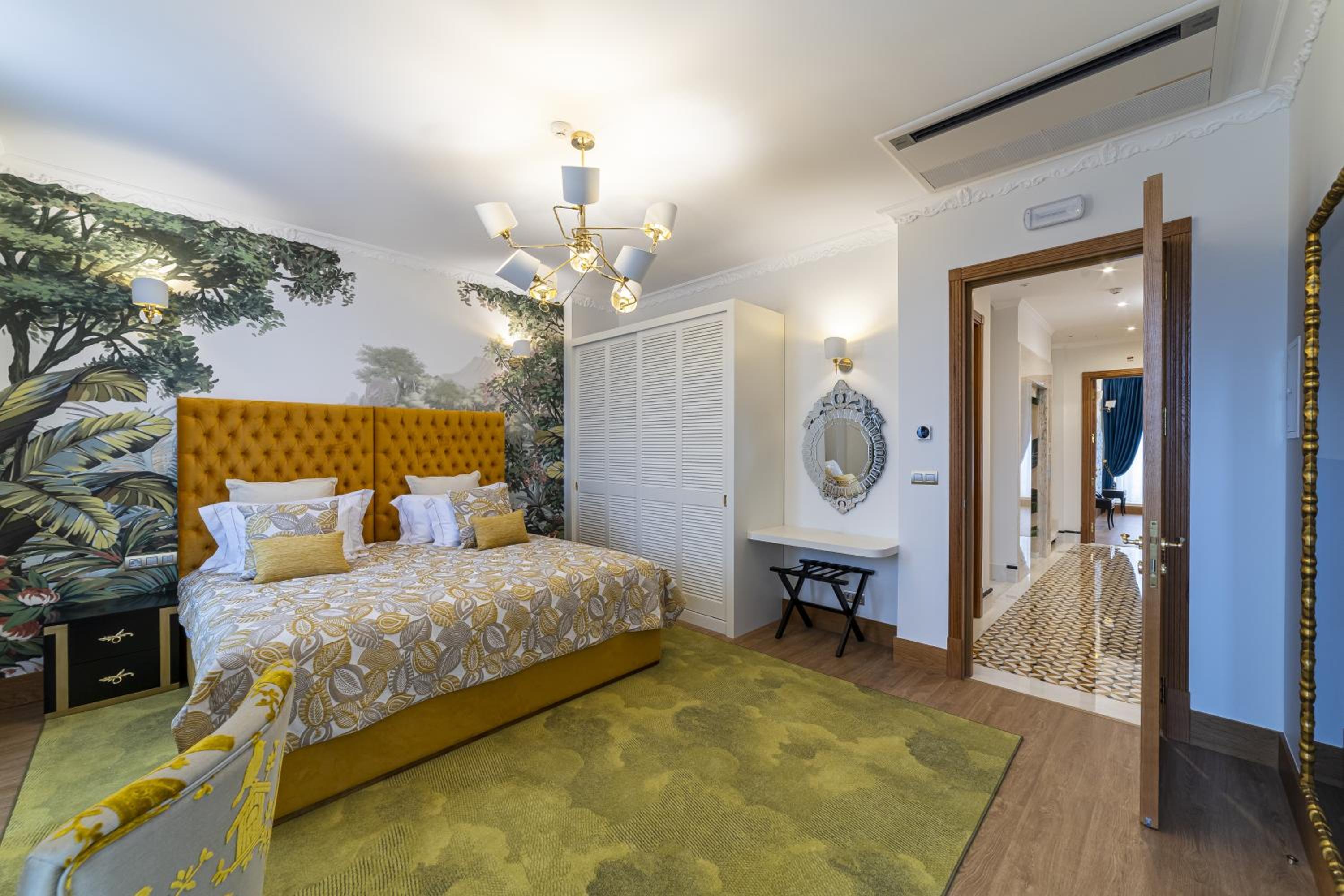 Deluxe Room with Valley View - Photo 7