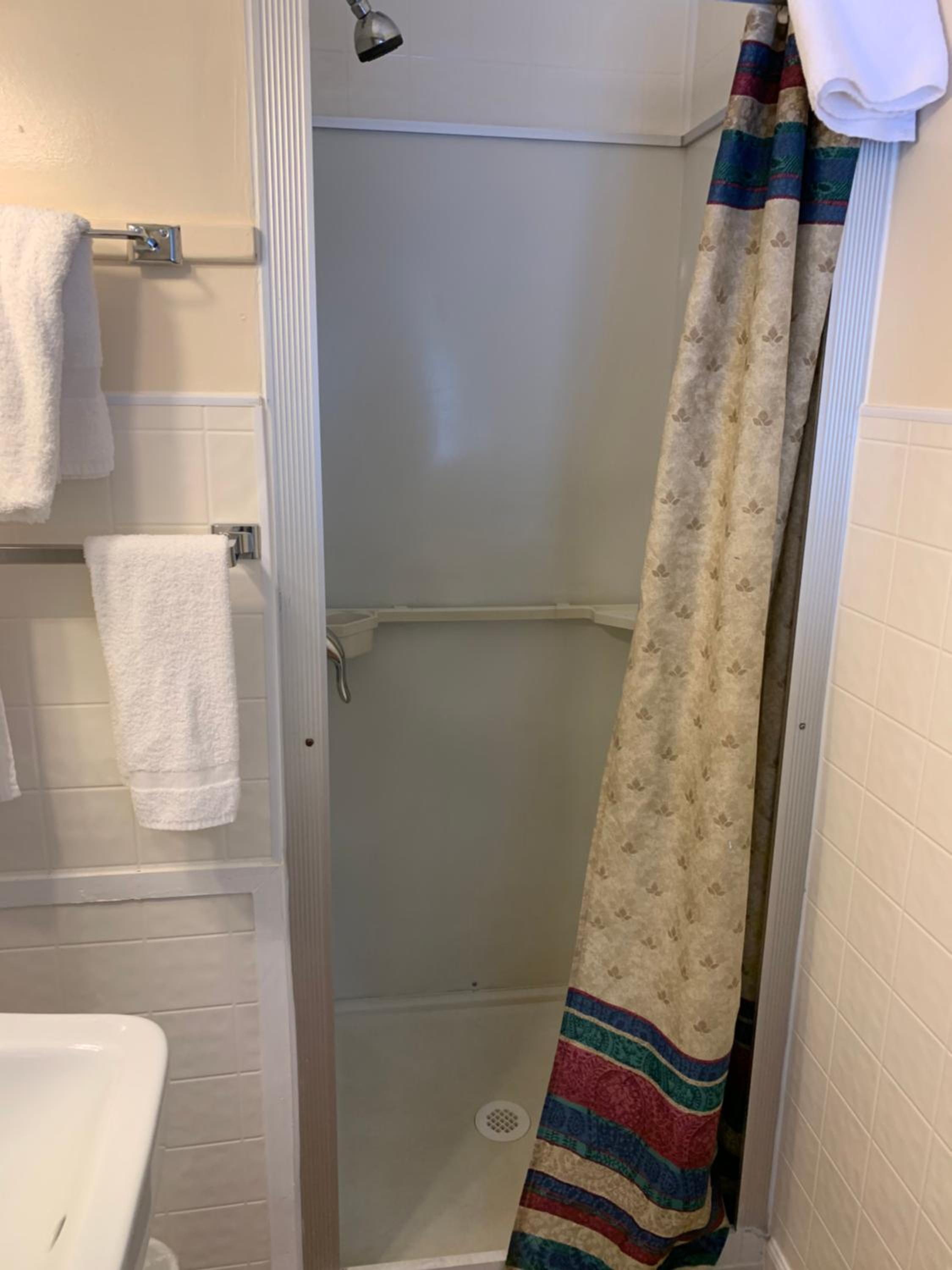 Double Room - Photo 4
