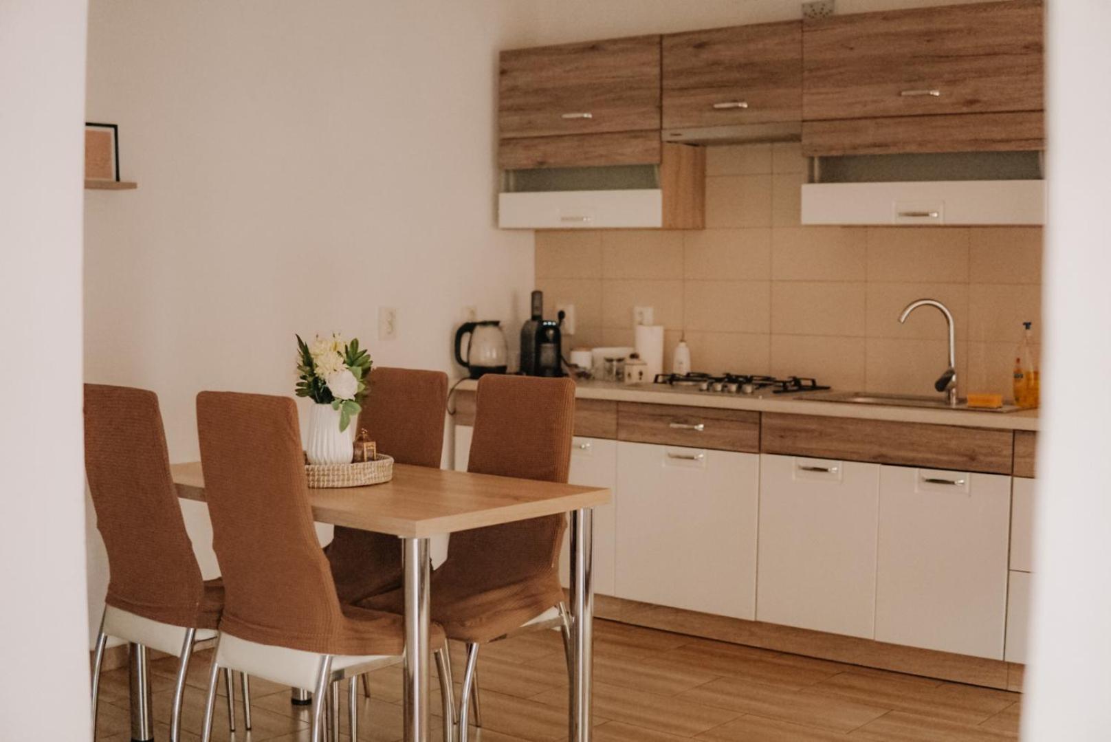 Two-Bedroom Apartment - Photo 2