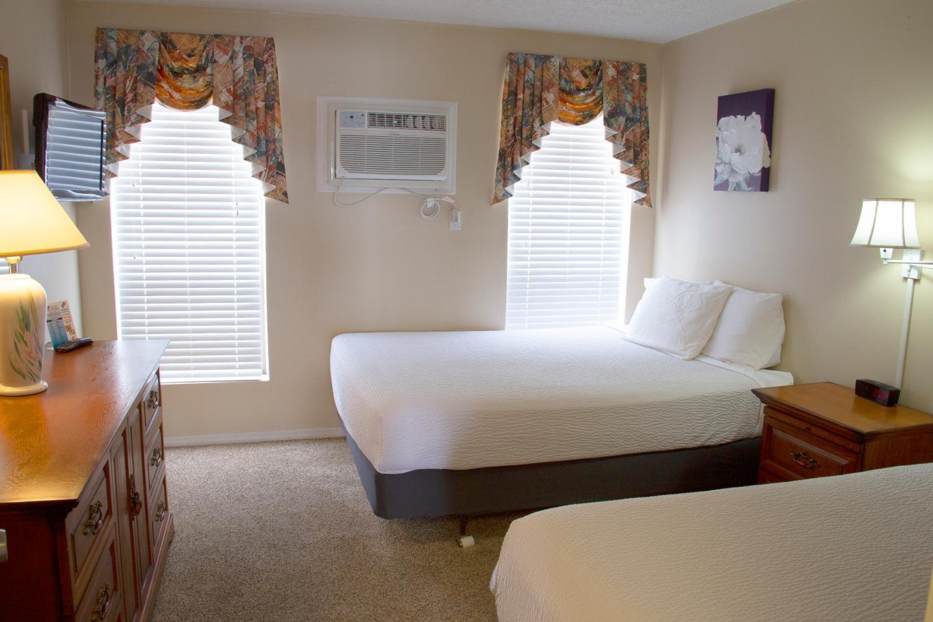Queen Suite photo 1