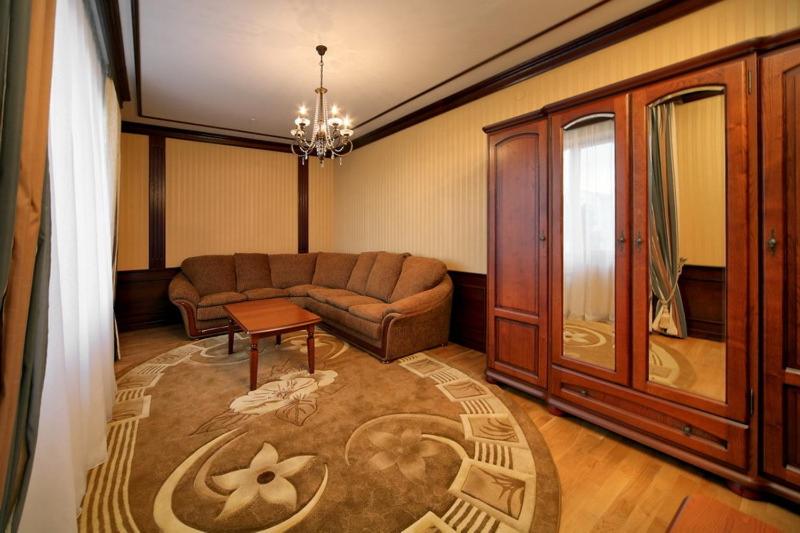 One-Bedroom Suite photo 3
