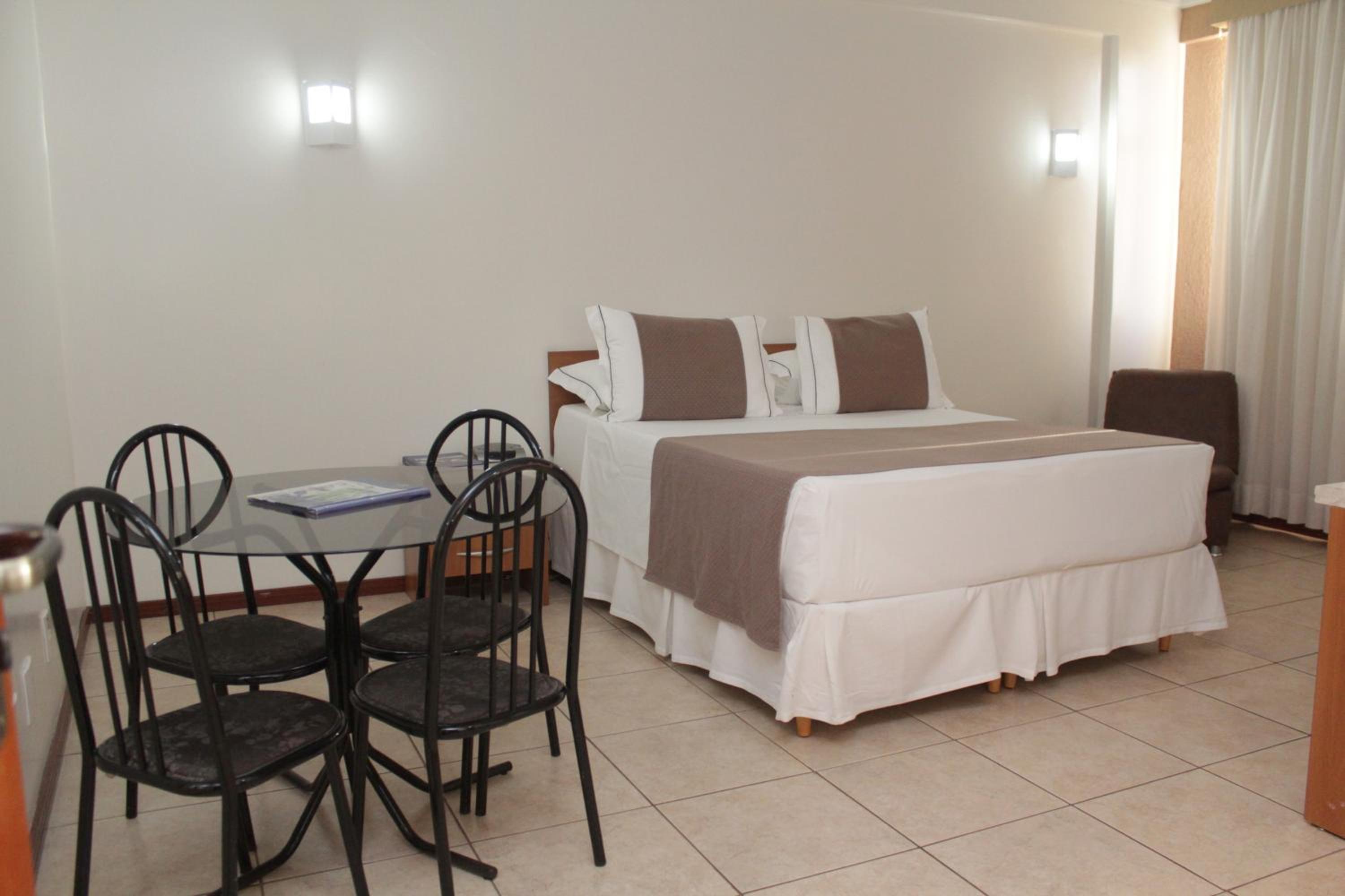 Double Room - Photo 5