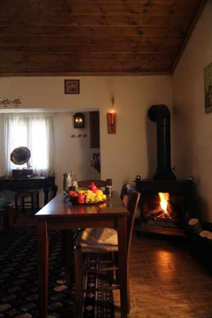Deluxe Suite with Spa Bath photo 2