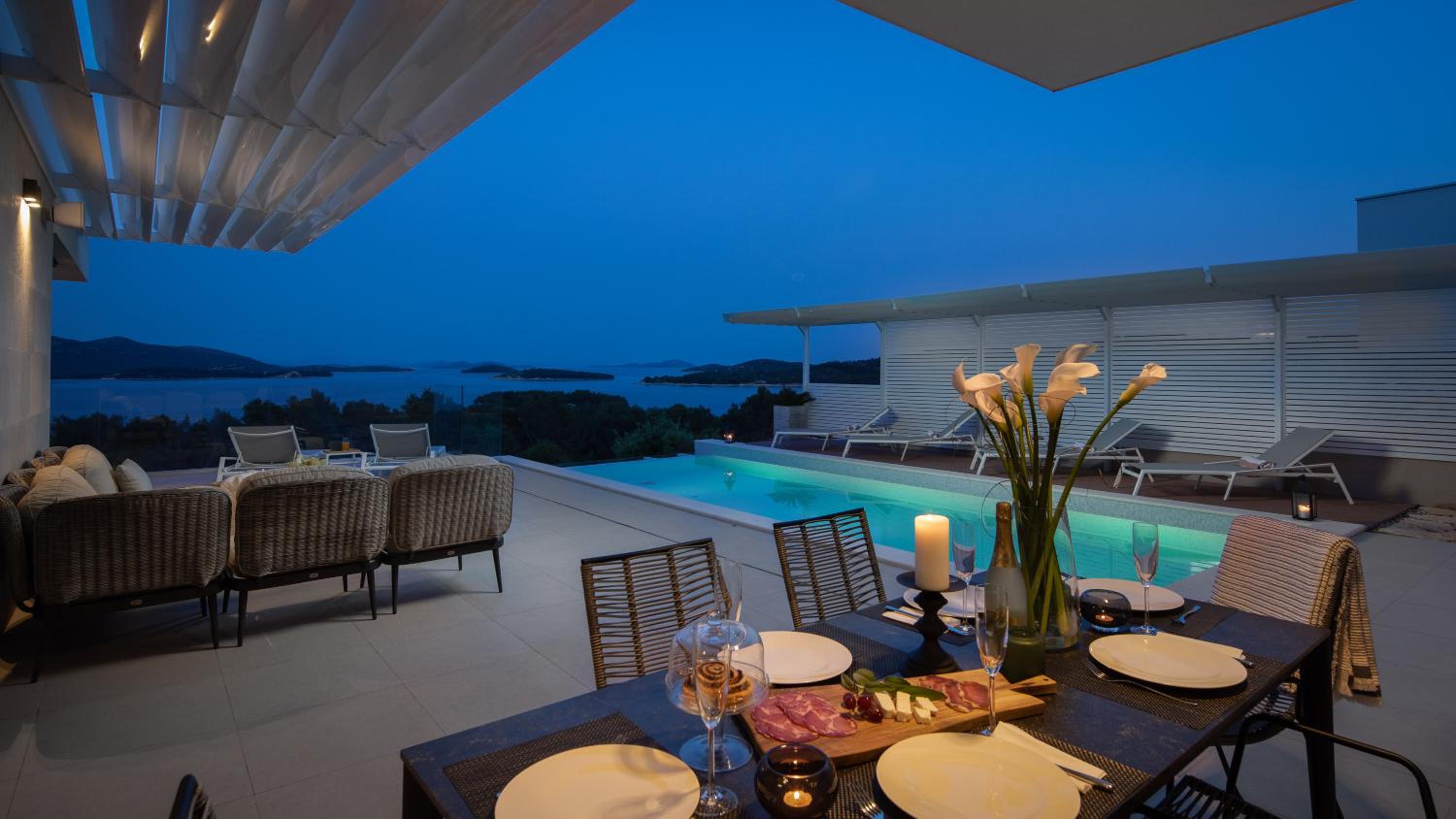 Villa with Sea View photo 3