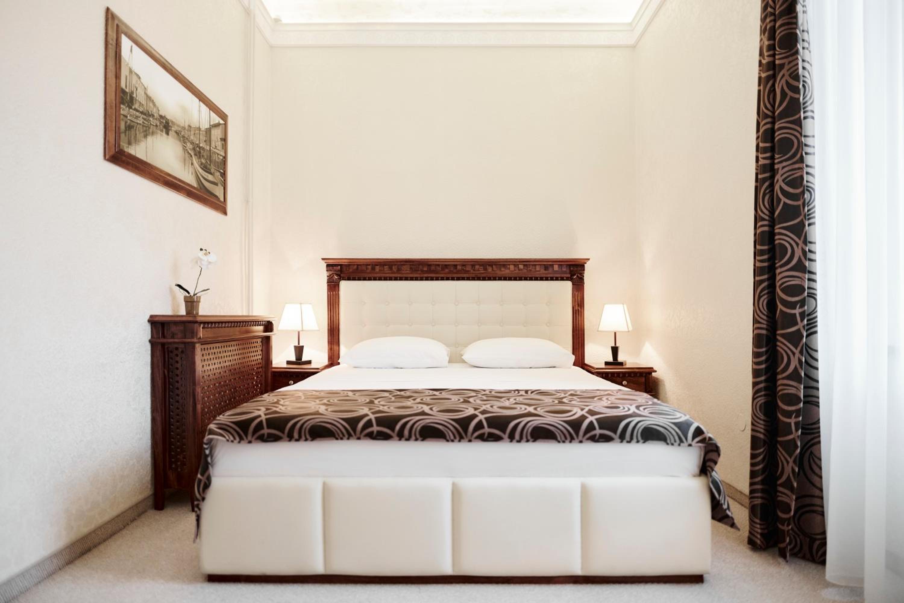 Standard Double Room - Photo 1