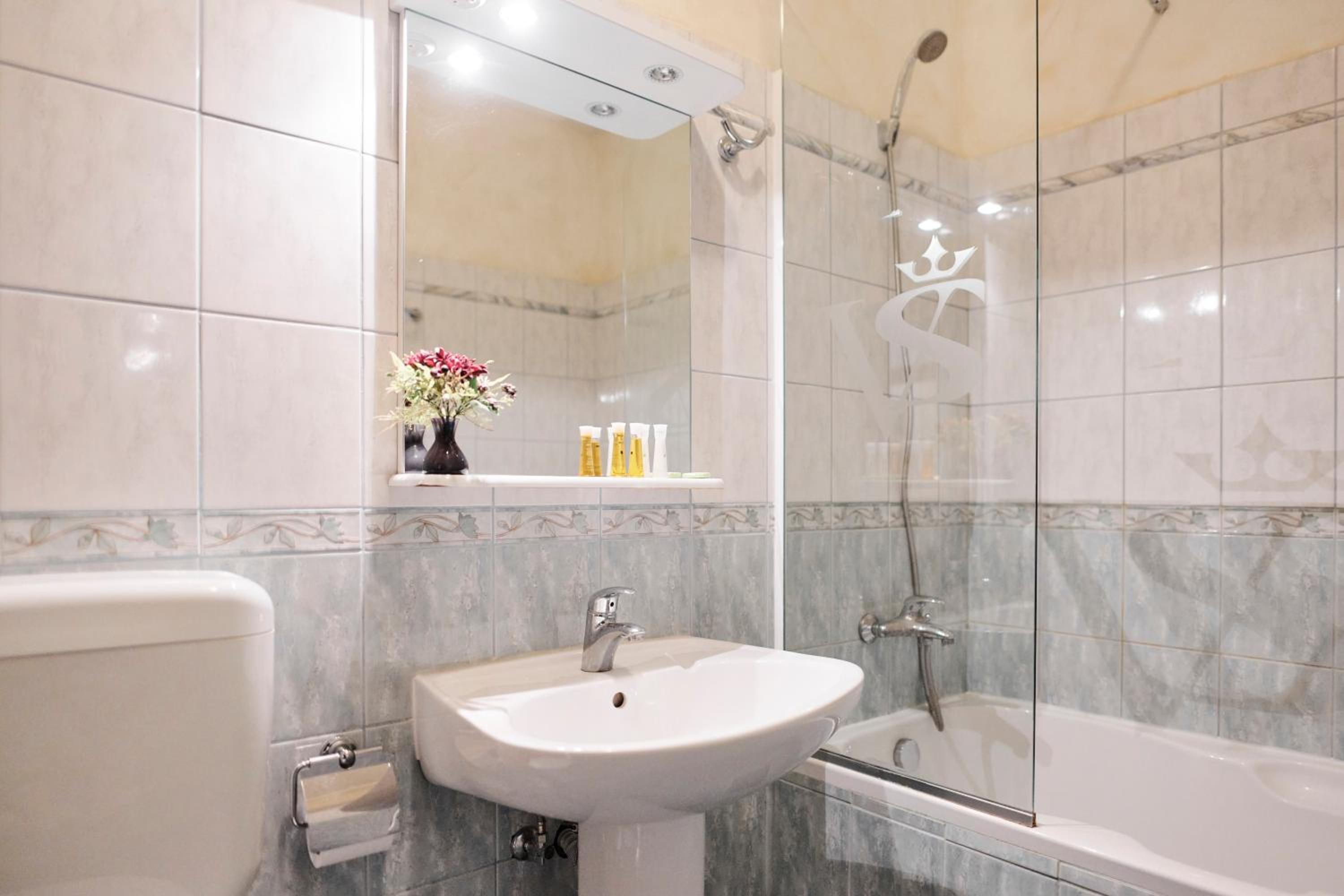 Superior Double Room with Balcony and Sea View - Photo 8