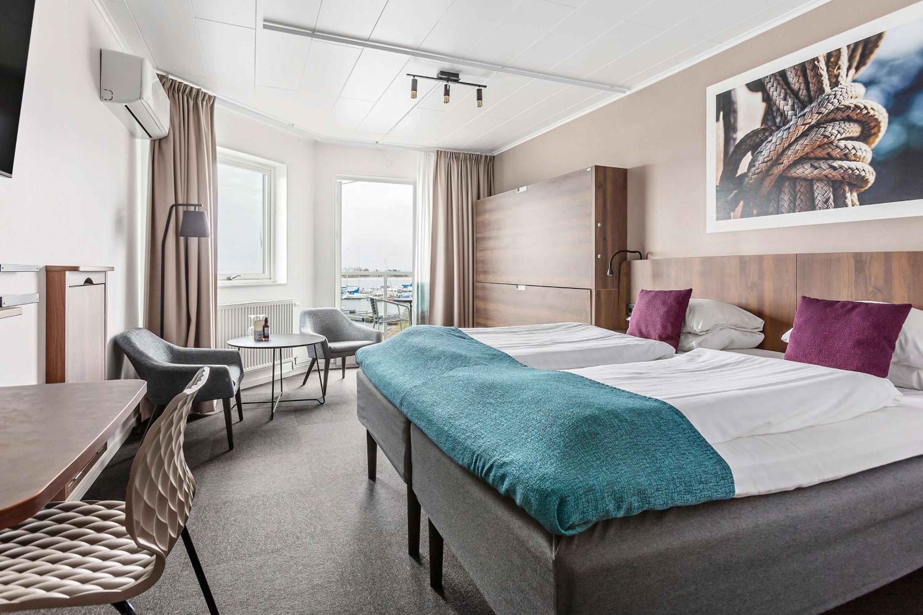 King Room with Sea View - Photo 8