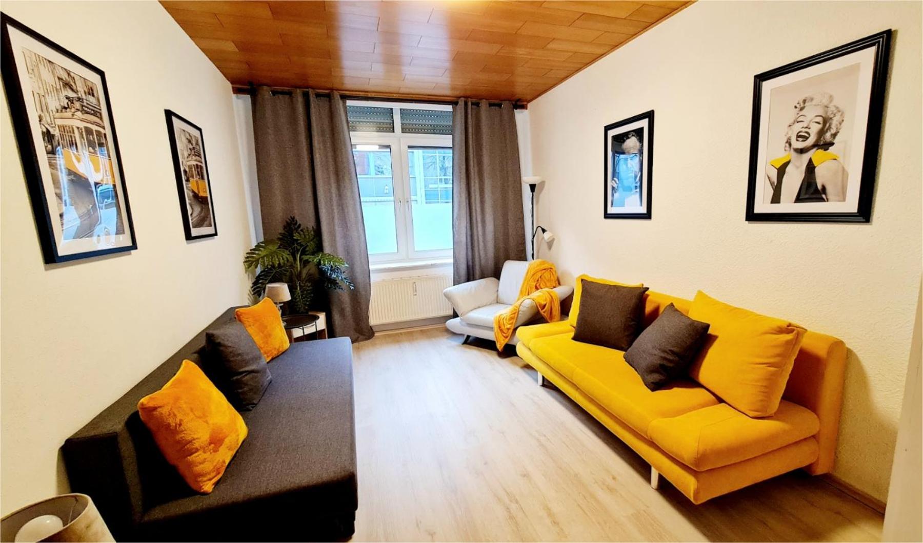 One-Bedroom Apartment photo 1