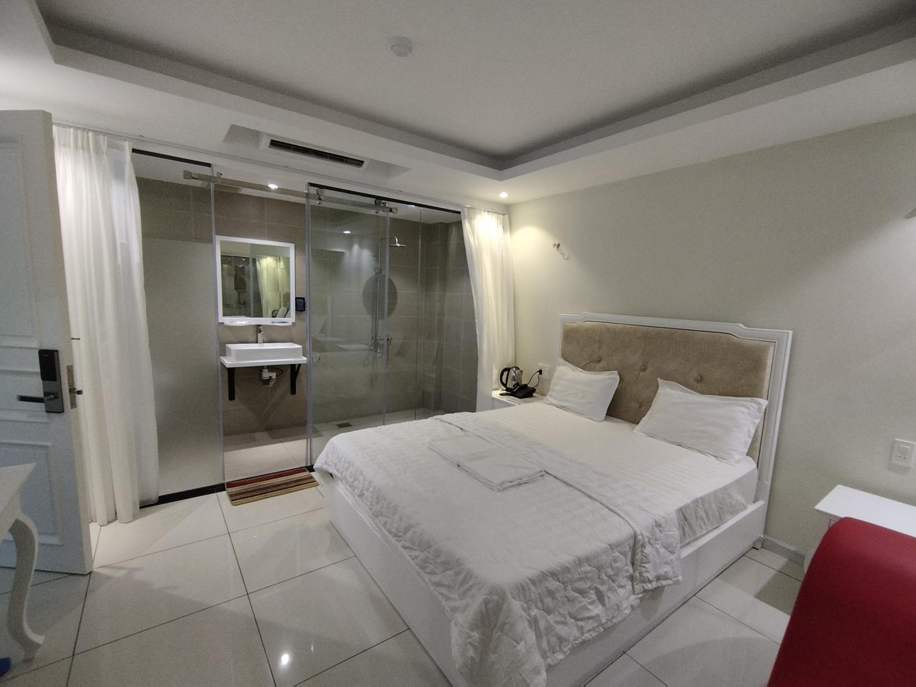 Standard Double Room photo 2