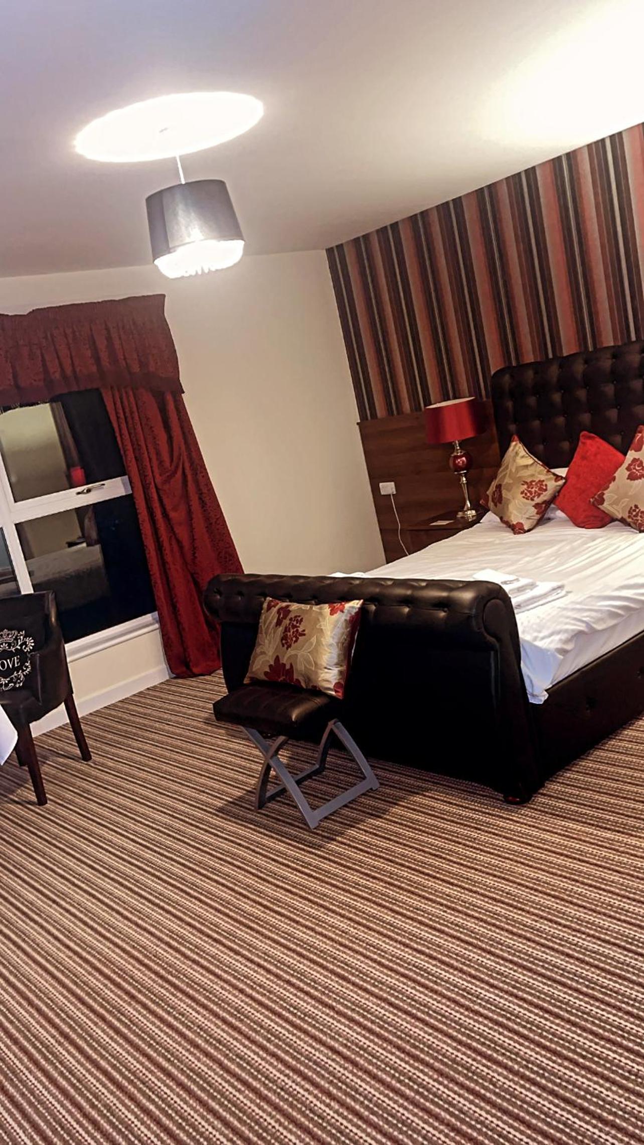 Deluxe Suite photo 1