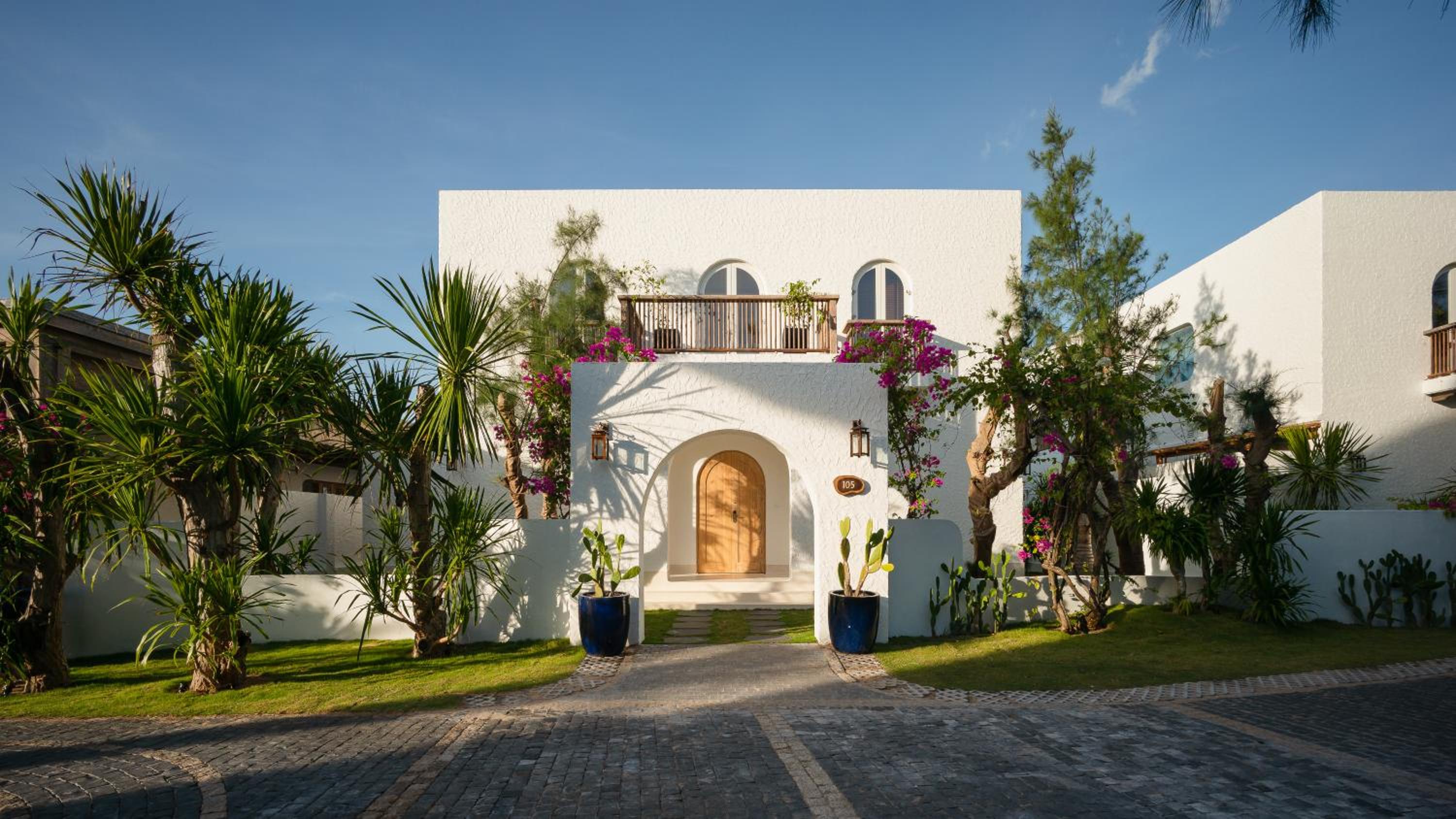 Stelia Two-Bedroom Residence with Pool & Ocean View - Photo 19