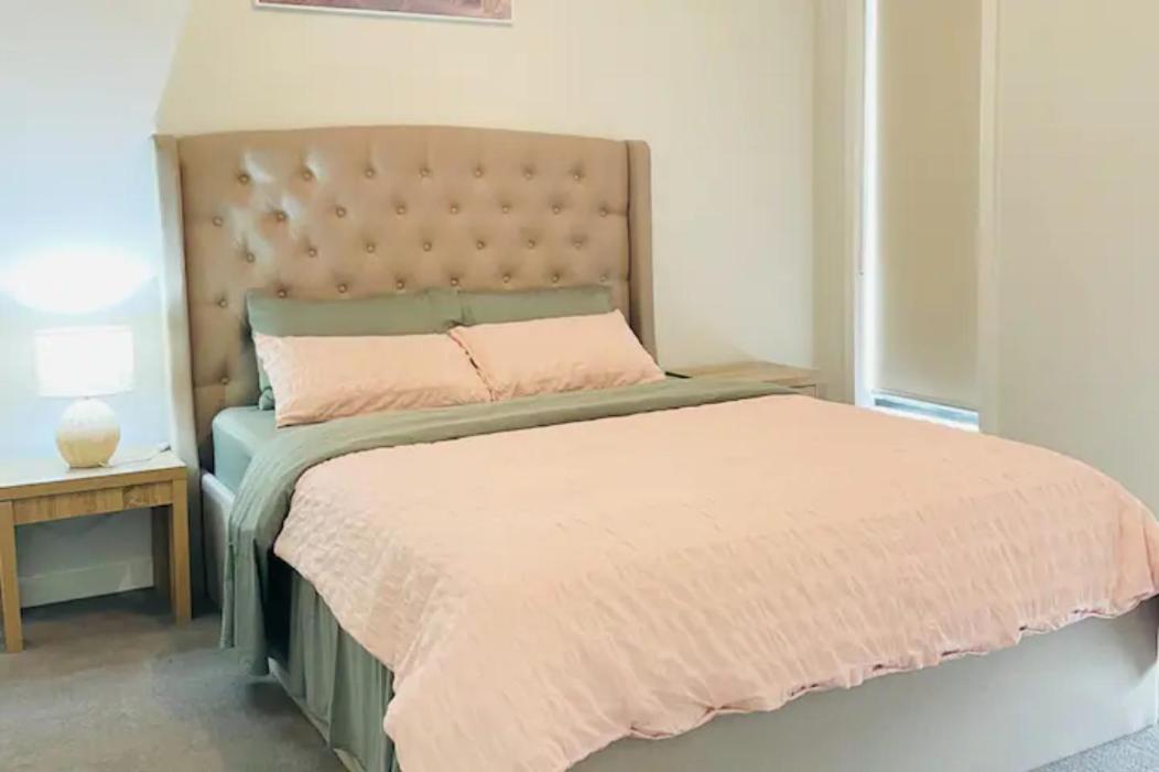 Four-Bedroom House photo 1