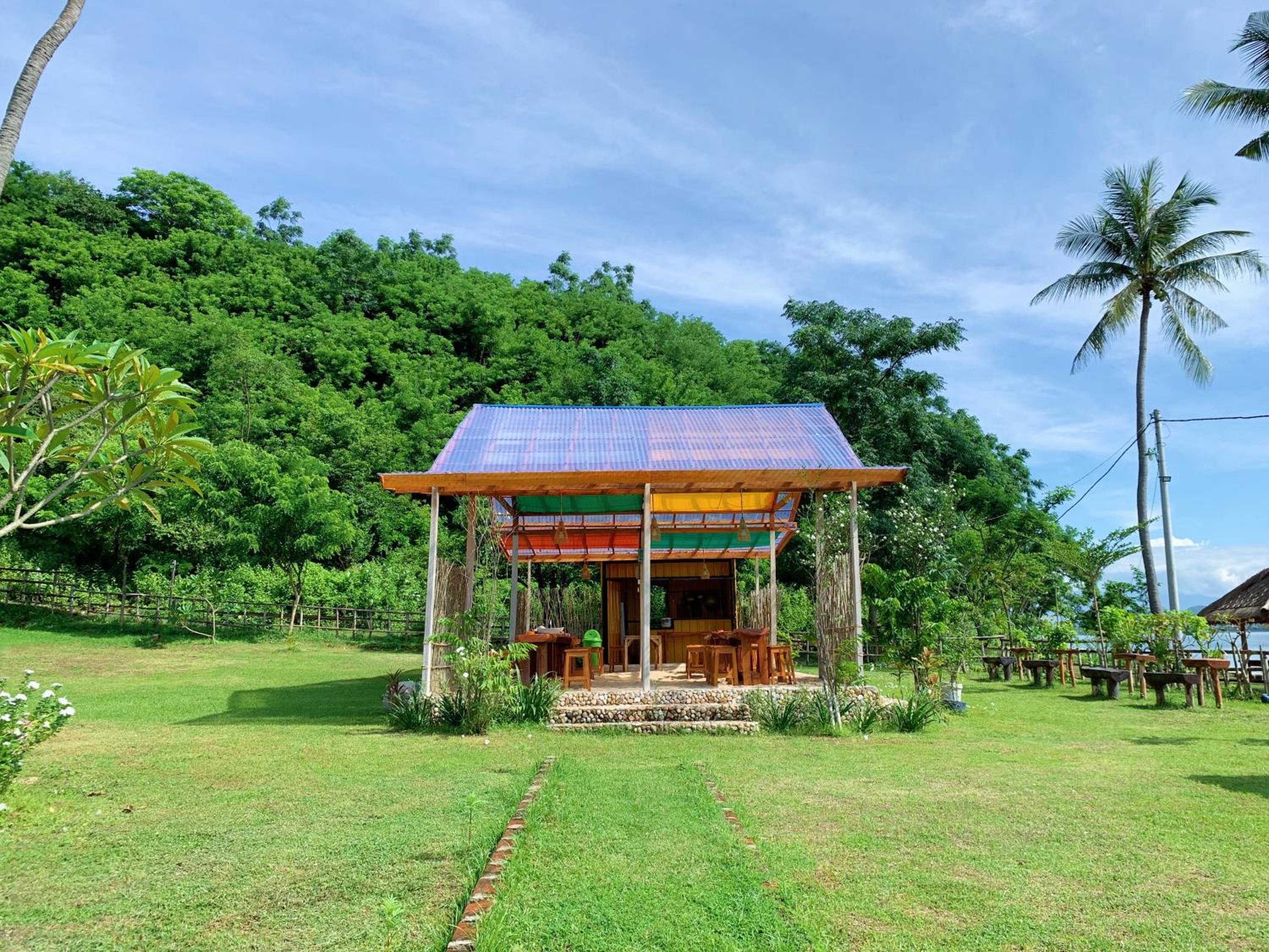 Deluxe Double Room with Balcony and Sea View - Photo 6