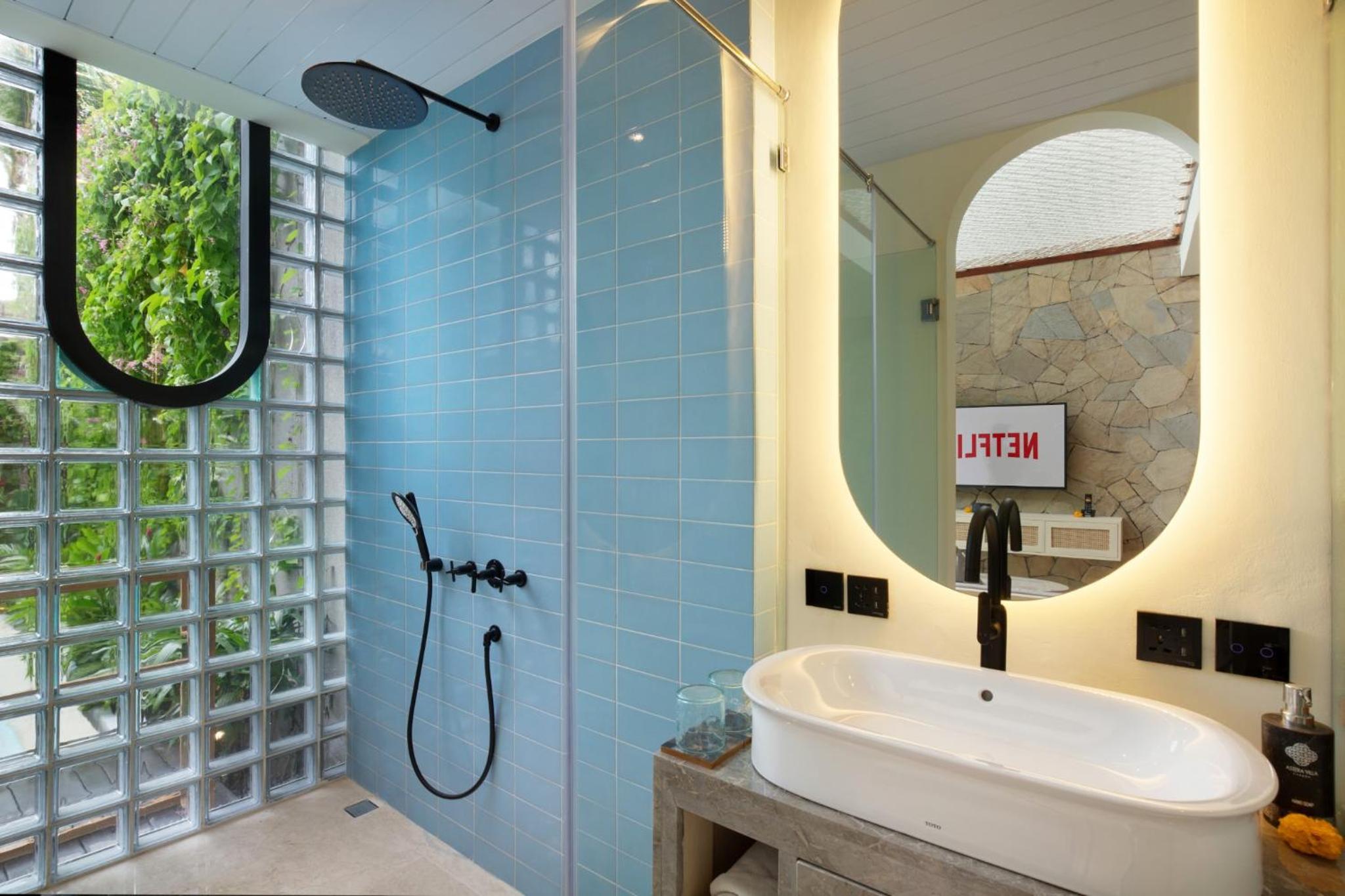 Smart Loft One Bedroom Villa with Private Pool and Jacuzzi - Photo 8