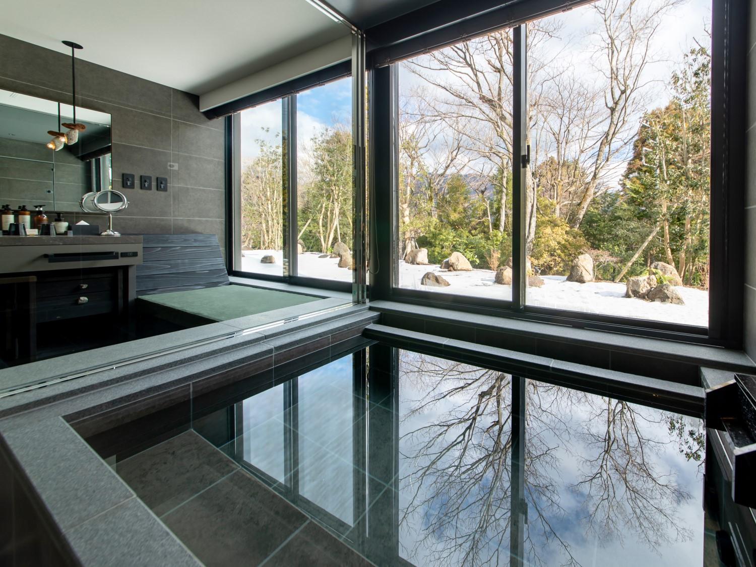 Stylish Suite with Hot Spring Bath - Photo 4