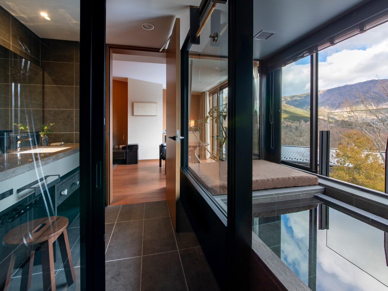 Comfort Premium Suite with Hot Spring Bath