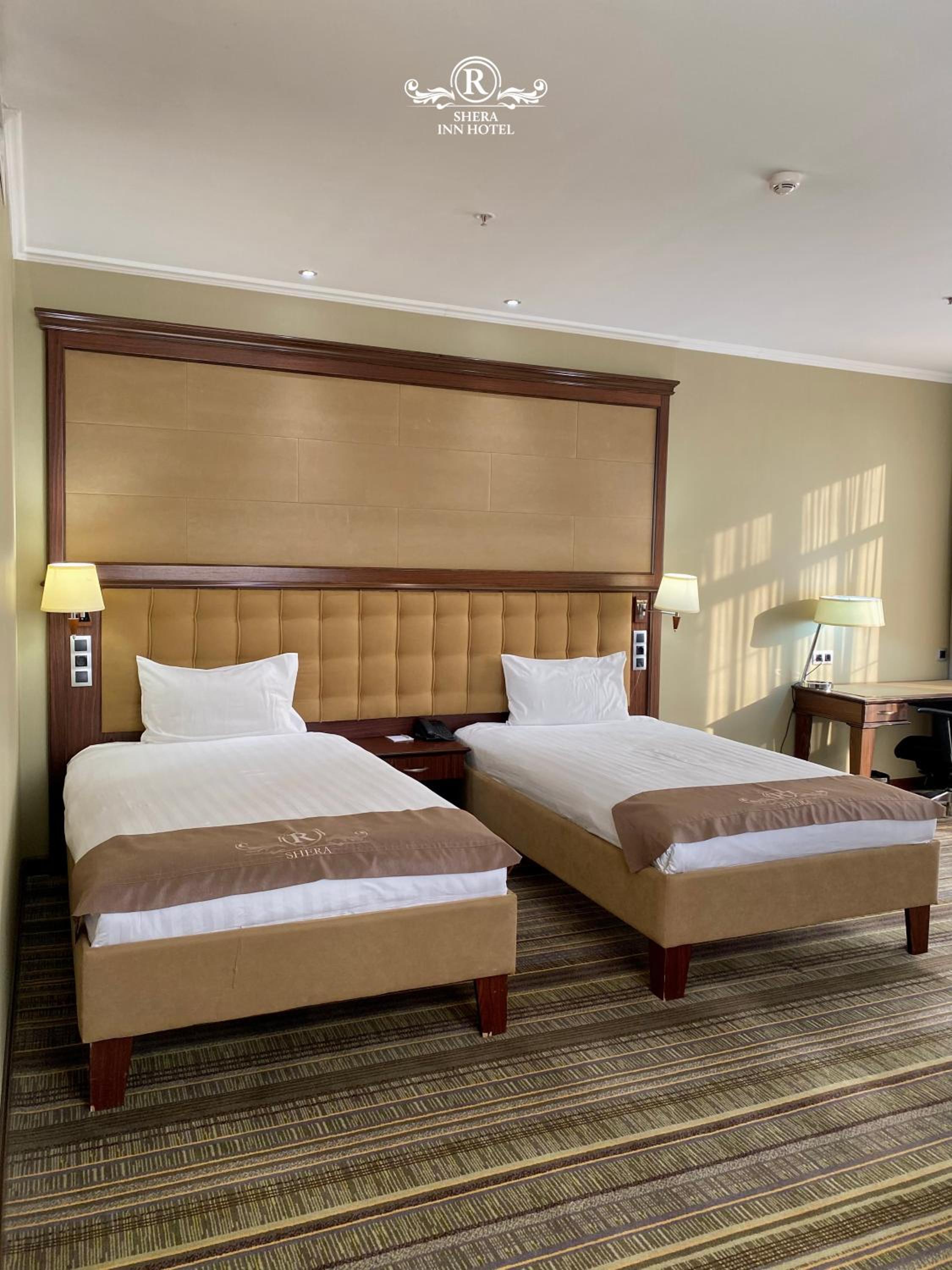 Standard Twin Room photo 2