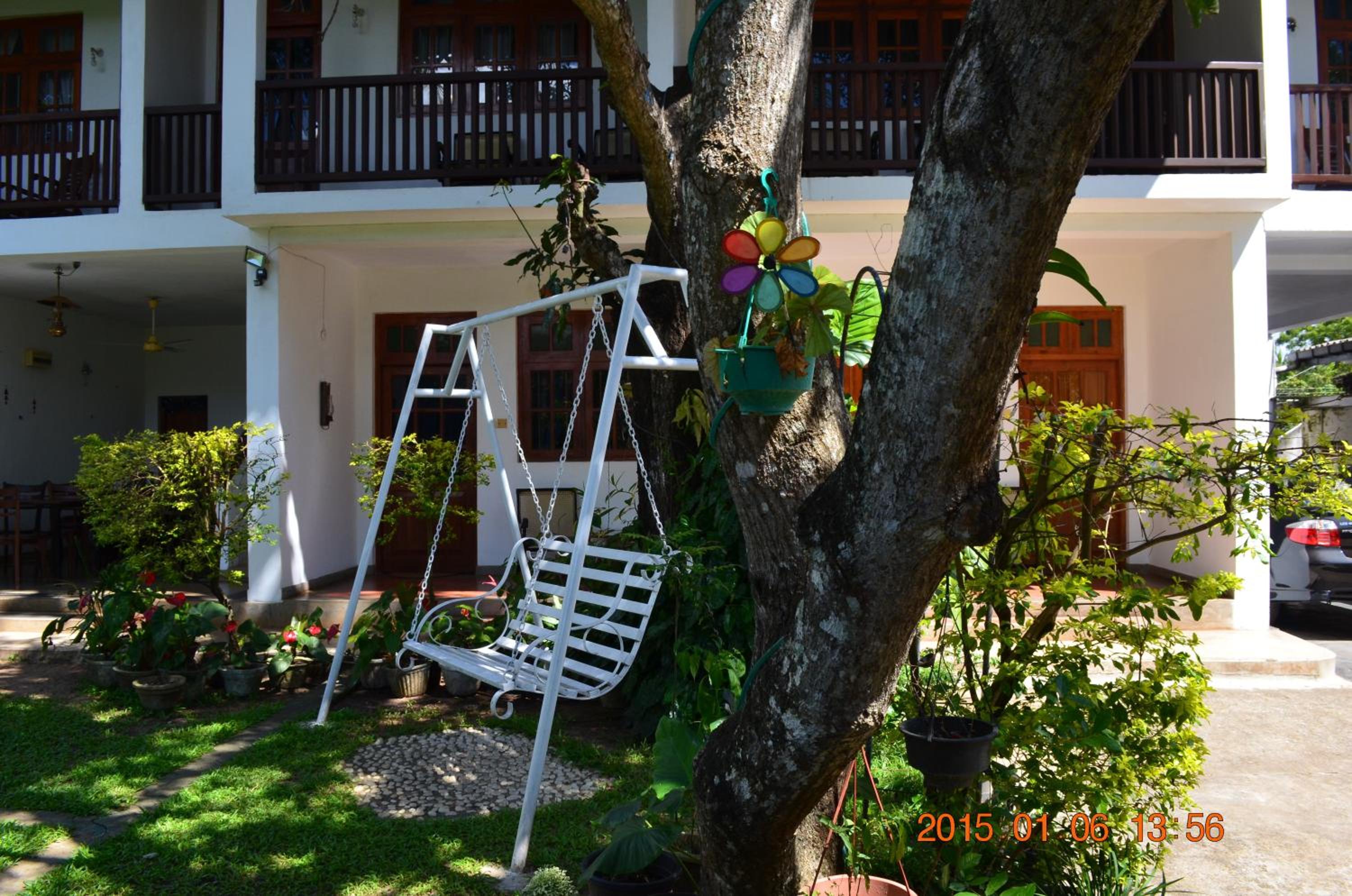 Deluxe Double Room with Balcony photo 2