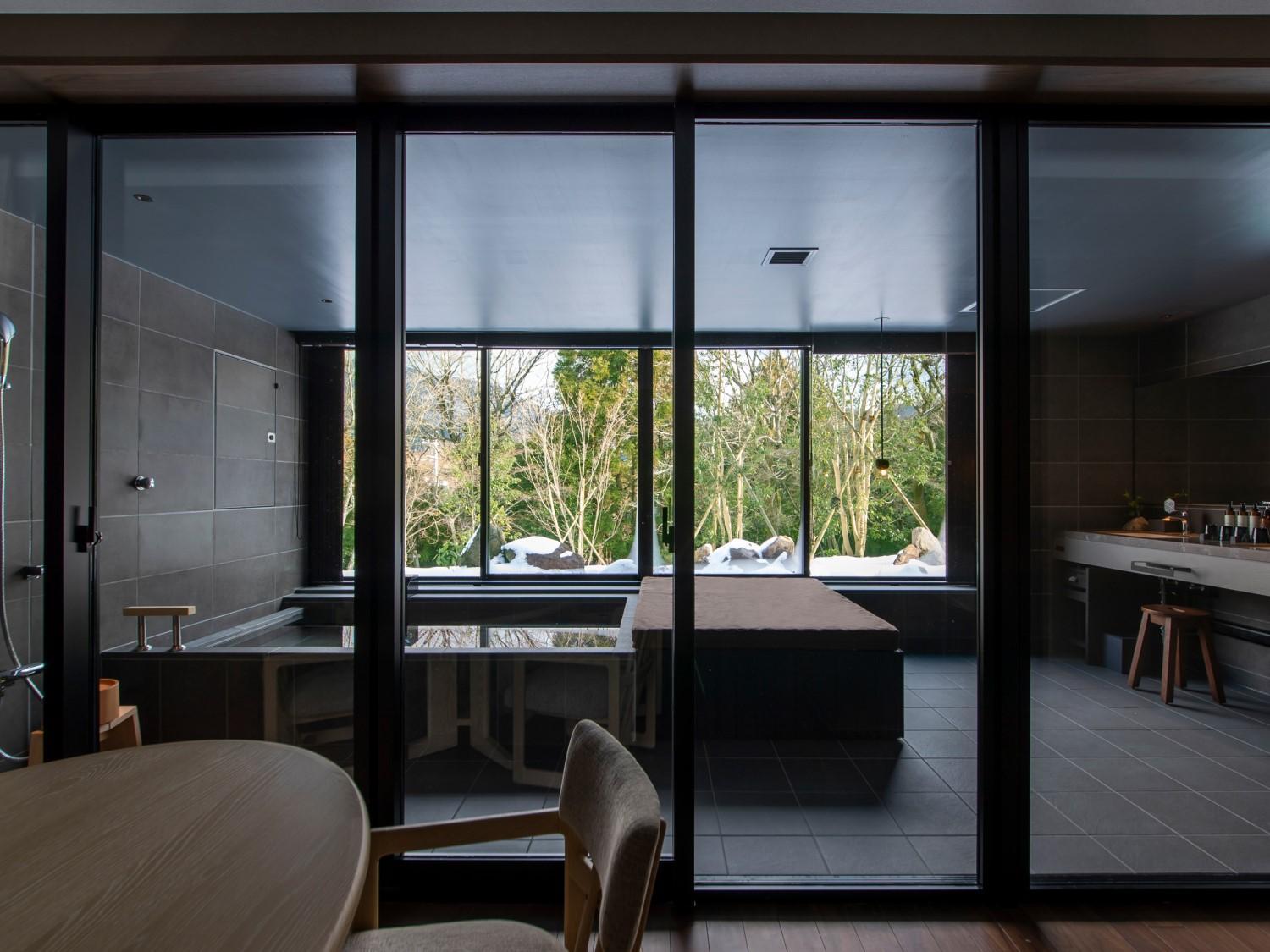 Luxury Suite with Hot Spring Bath - Photo 4